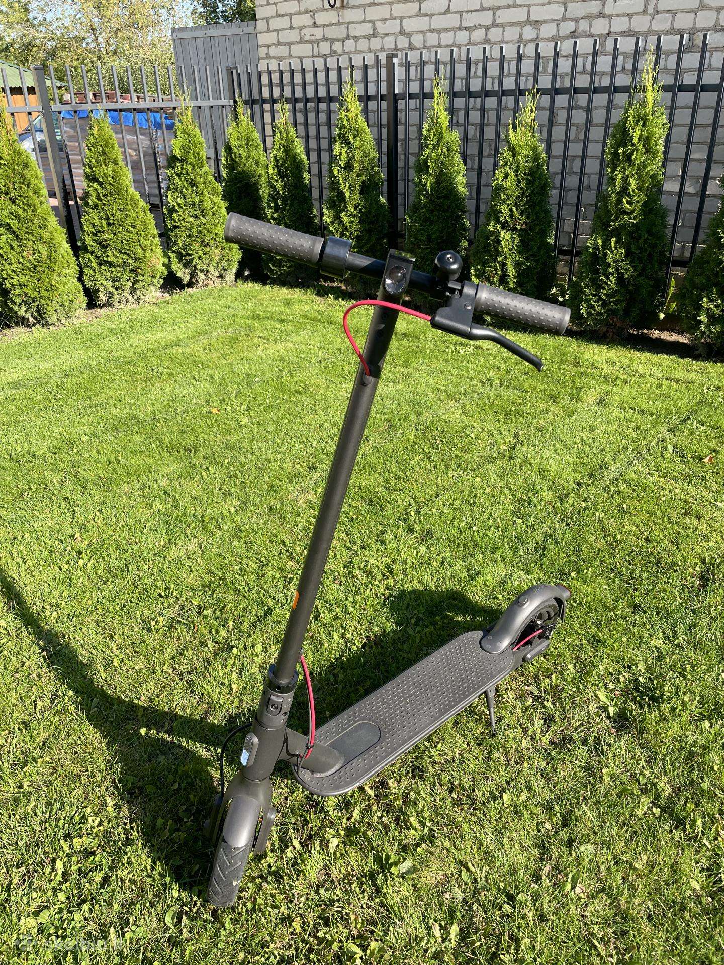 Parduodamas Xiaomi Mi Electric Scooter Pro 2