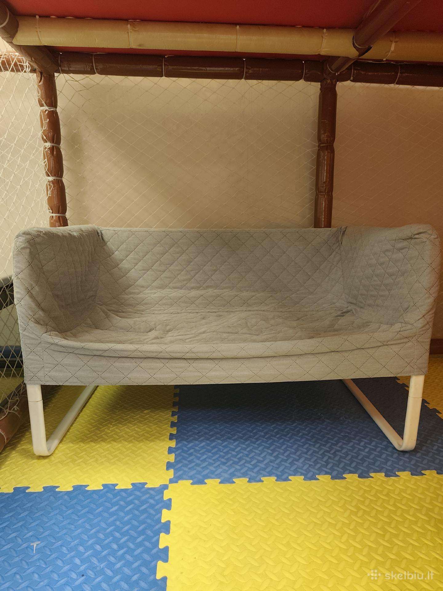 Sofa su užvalkalu