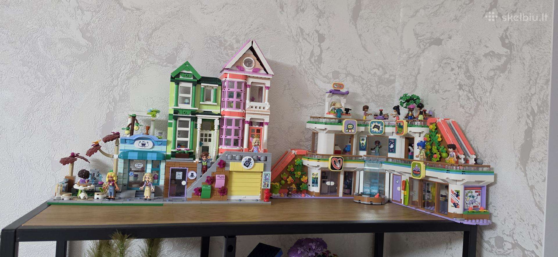 Parduodu Lego Friends ir Disney rinkinius.