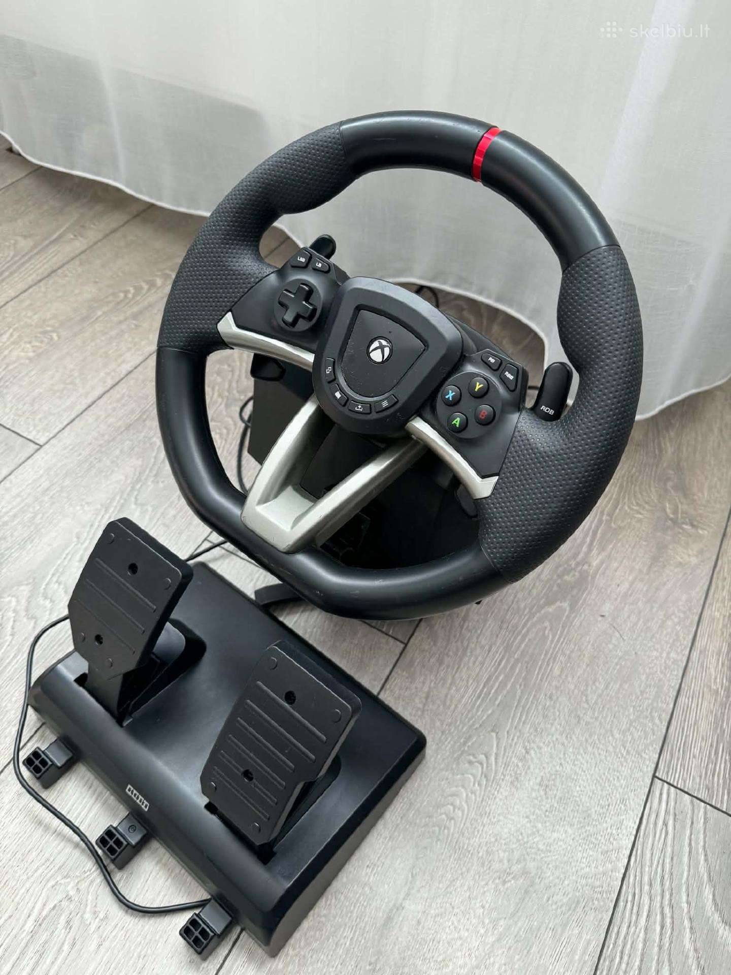 Logitech G29 Driving Force vairas su pedalais