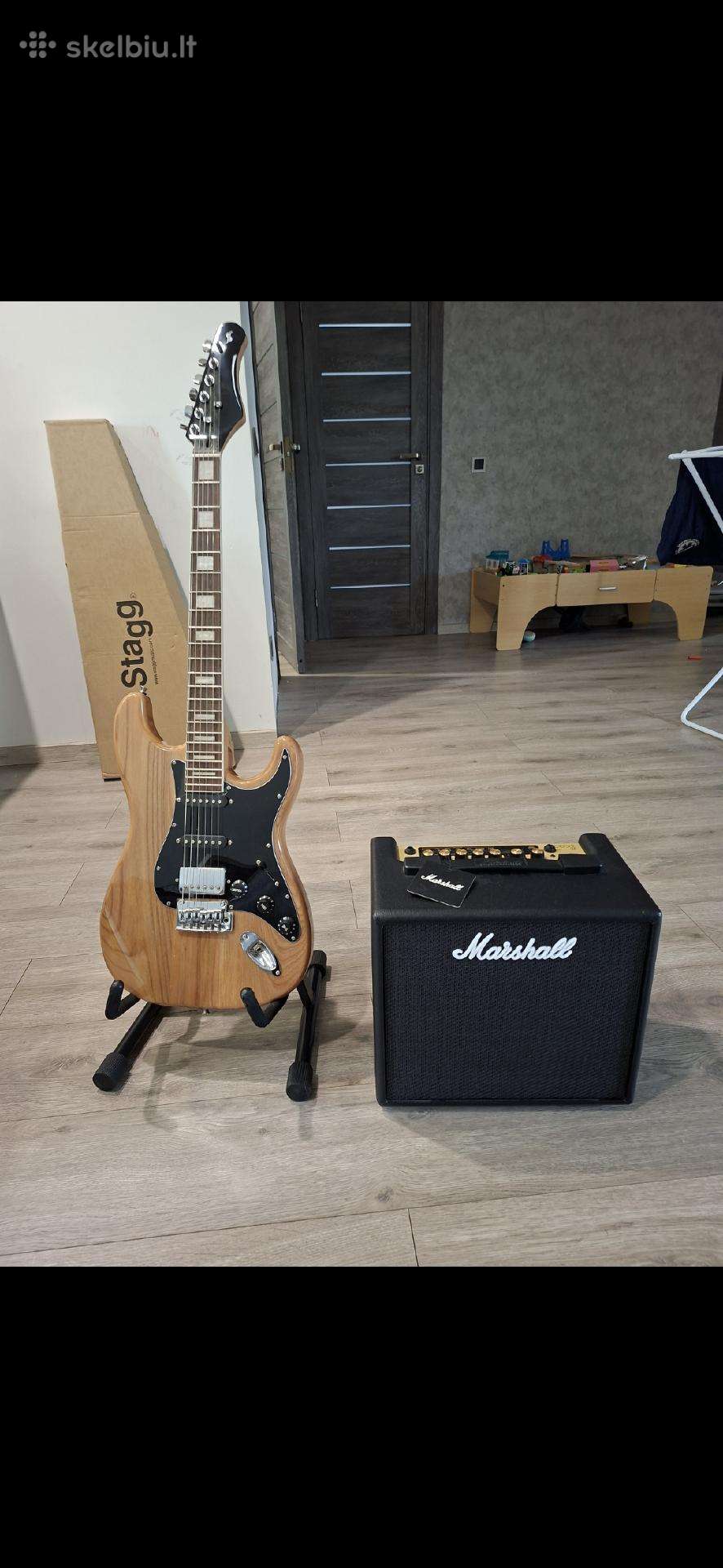 Marshall kubas + elektrinė gitara