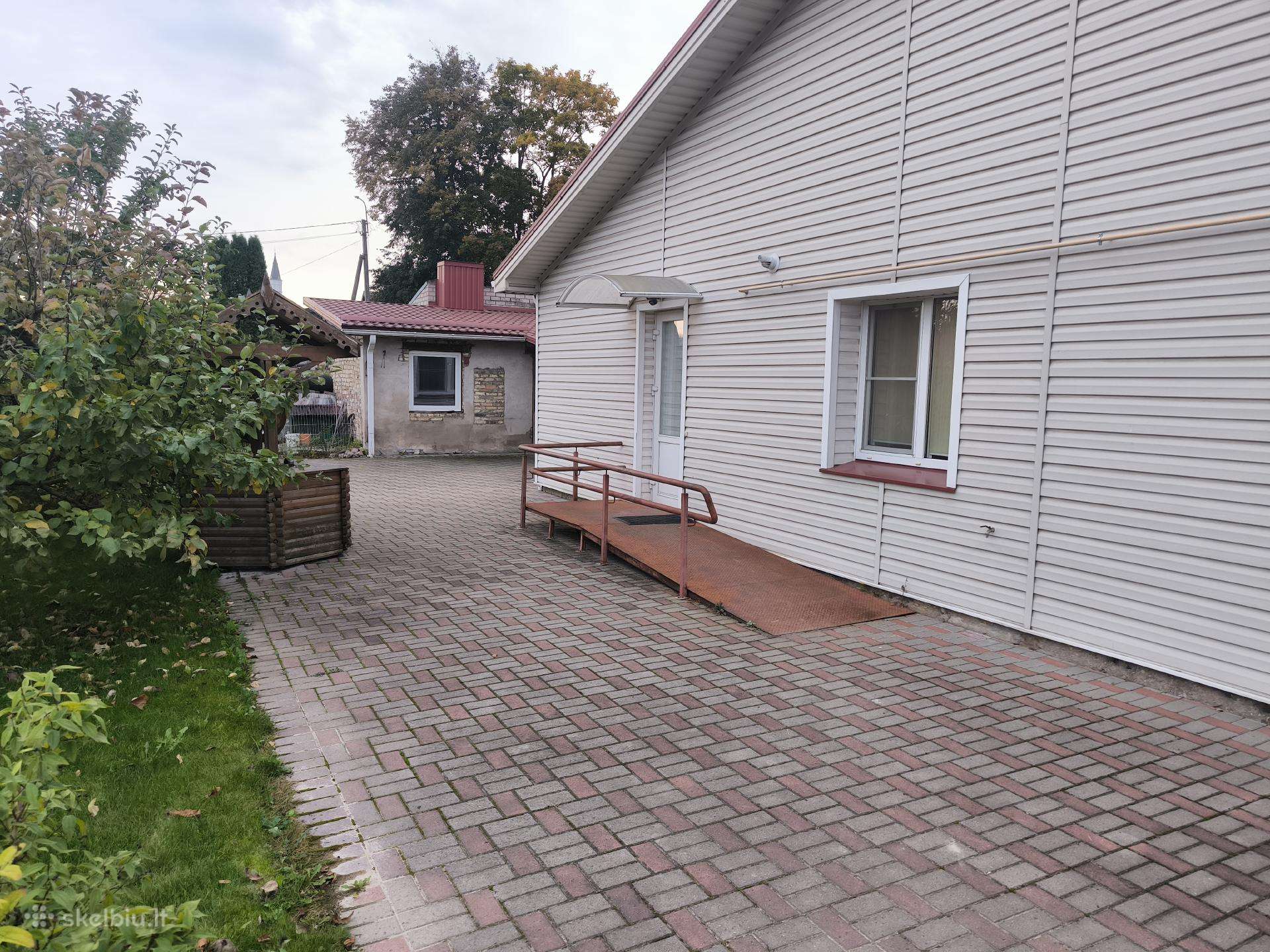 Nuomojamas namas Šiaulių m. centrinėje dalyje