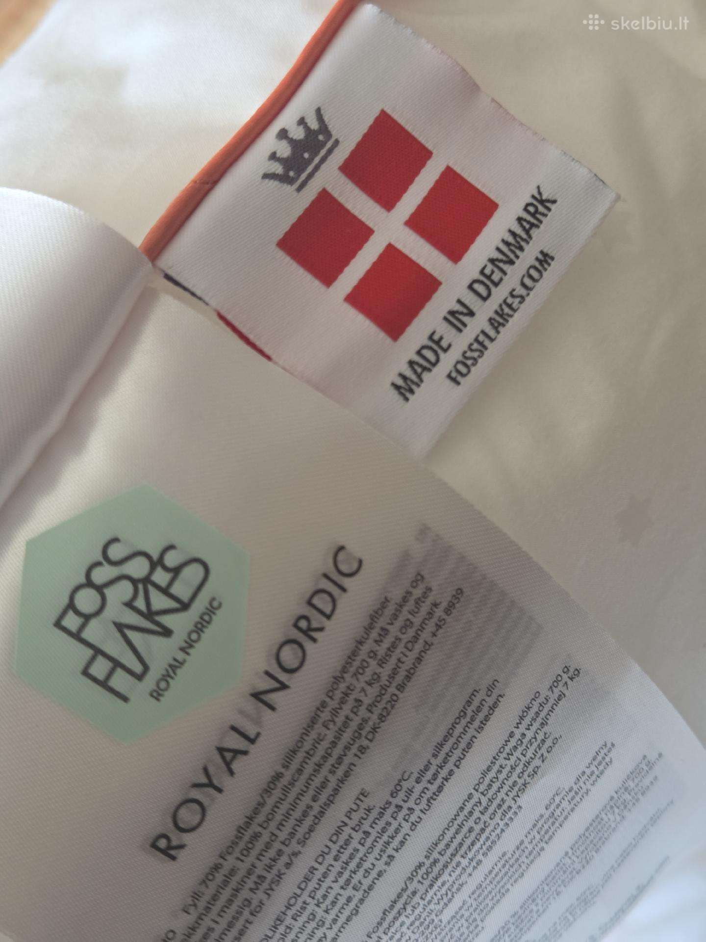 Pigiai dvi naujos geros pagalvės