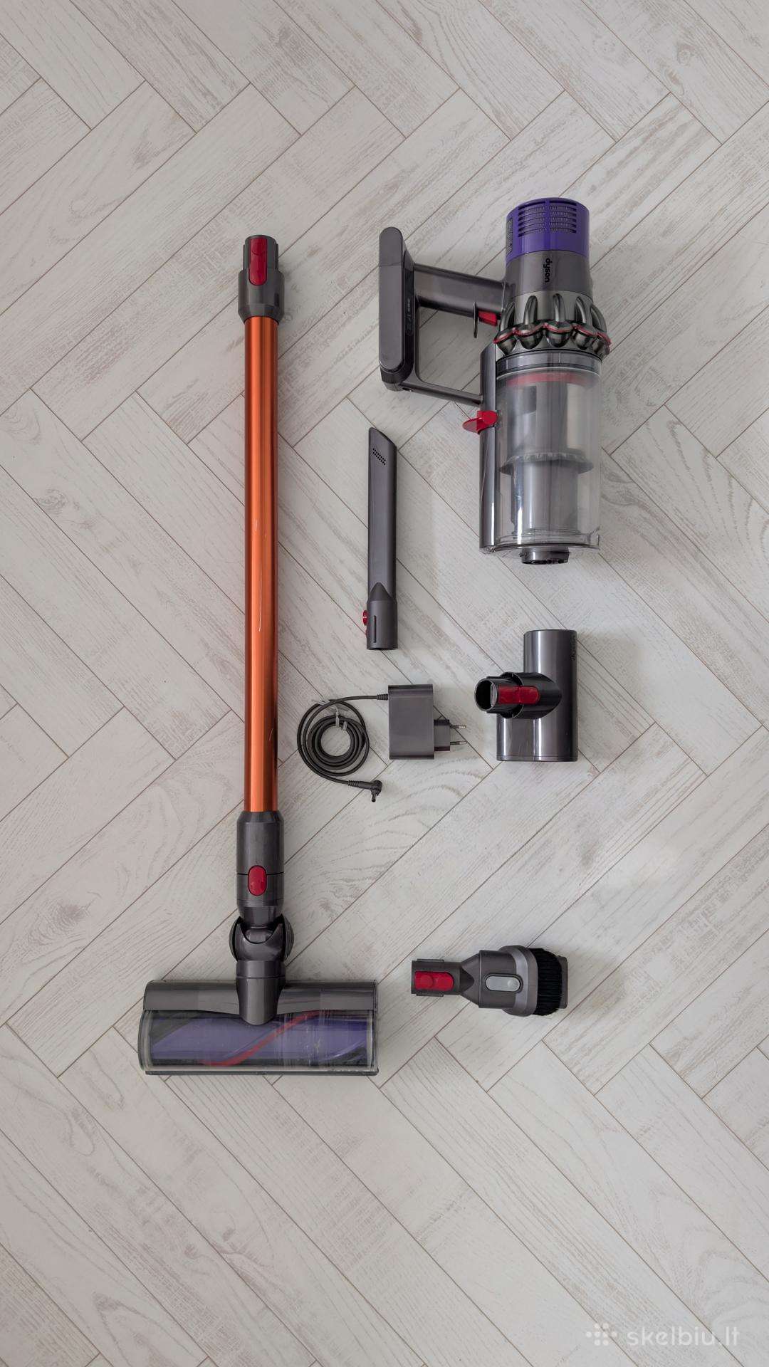 Dyson V10 absolute