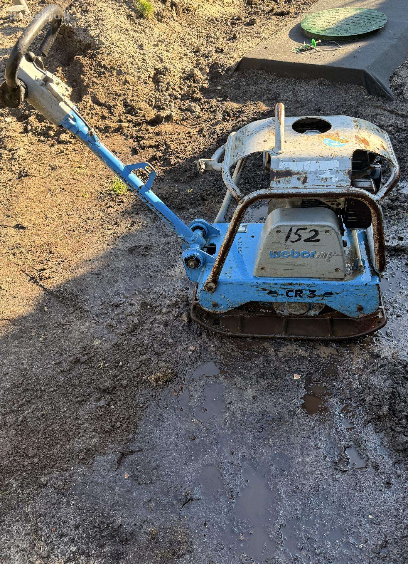 Parduodu vibroplokštę Webermt Cr 3 R, 6,3kw, 176kg