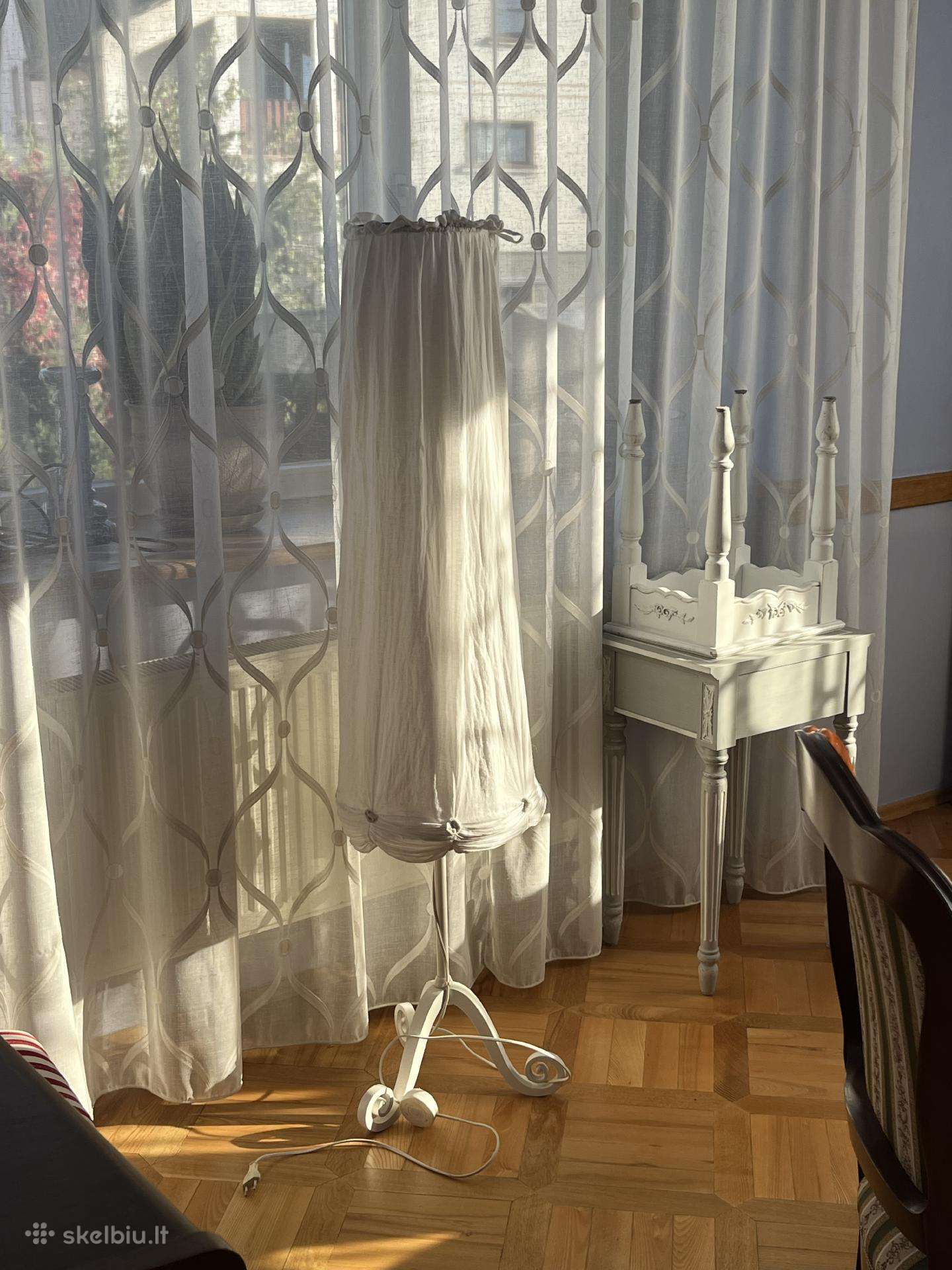 Ikea šviestuvas