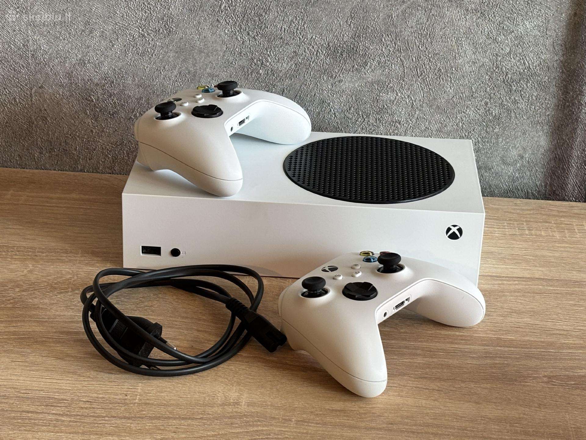 Xbox Series S 512gb + 2 pulteliai