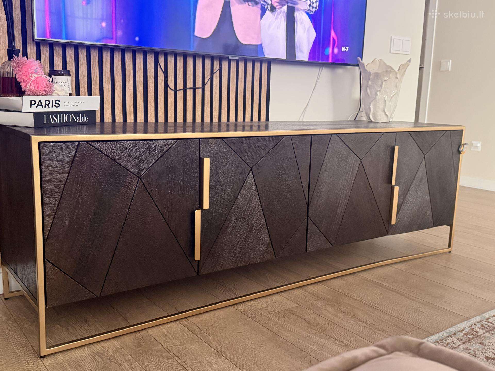 TV spintelė