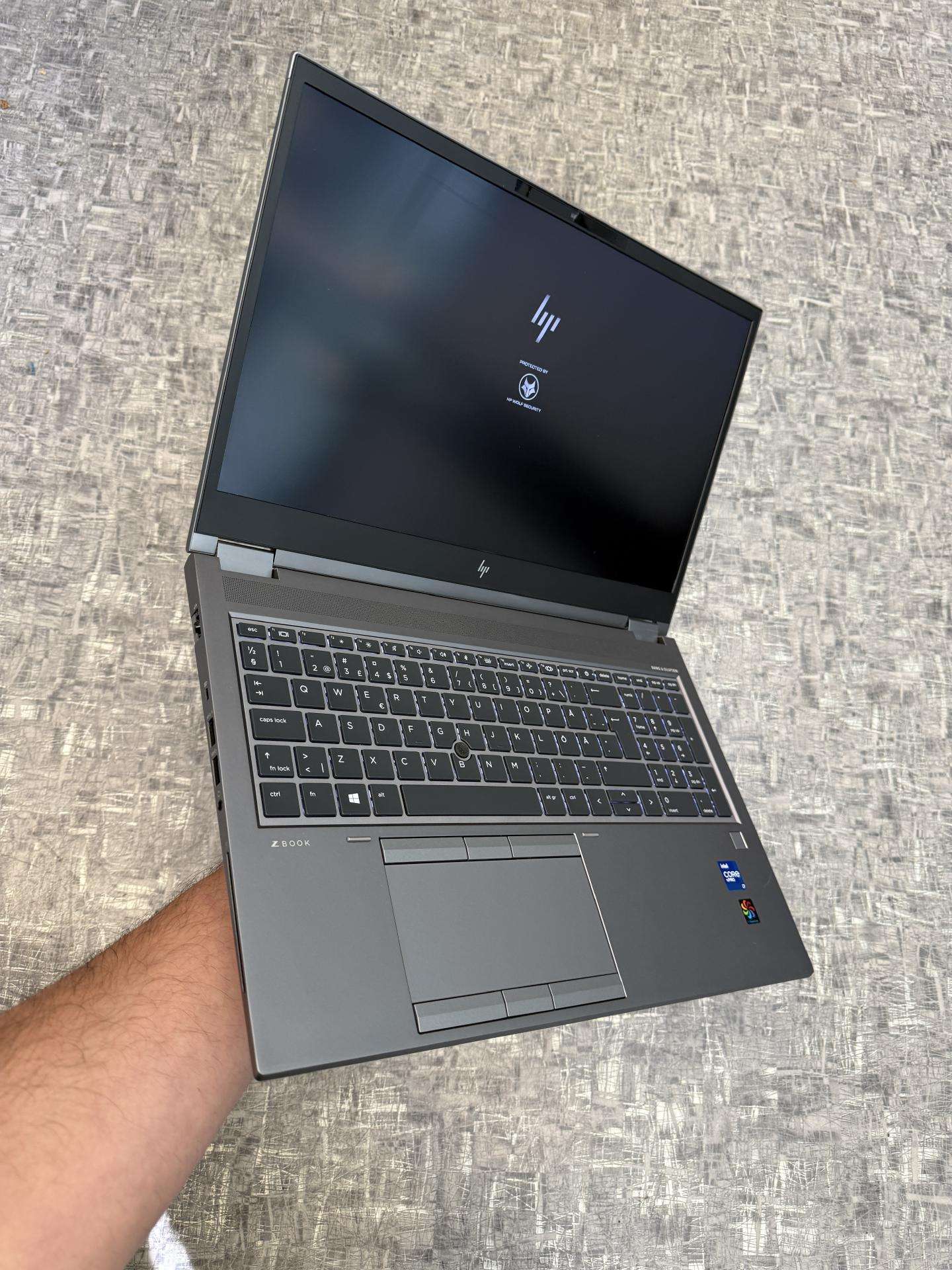 Parduodama mobili darbo stotis „Hp Zbook Fury 15.6