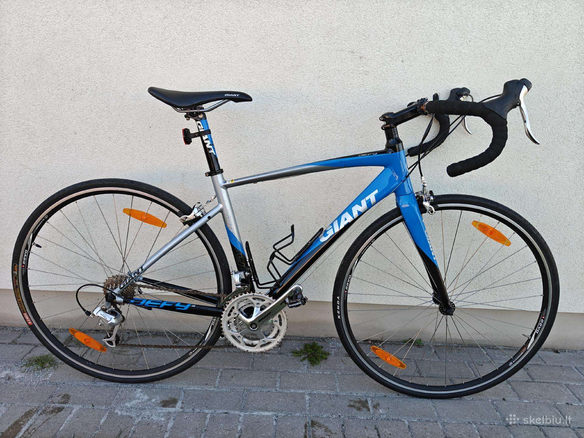 Giant Defy 6000 Series, S