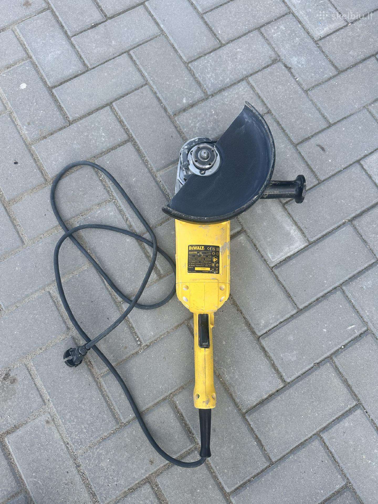 Dewalt pjaustykle ir mixeris