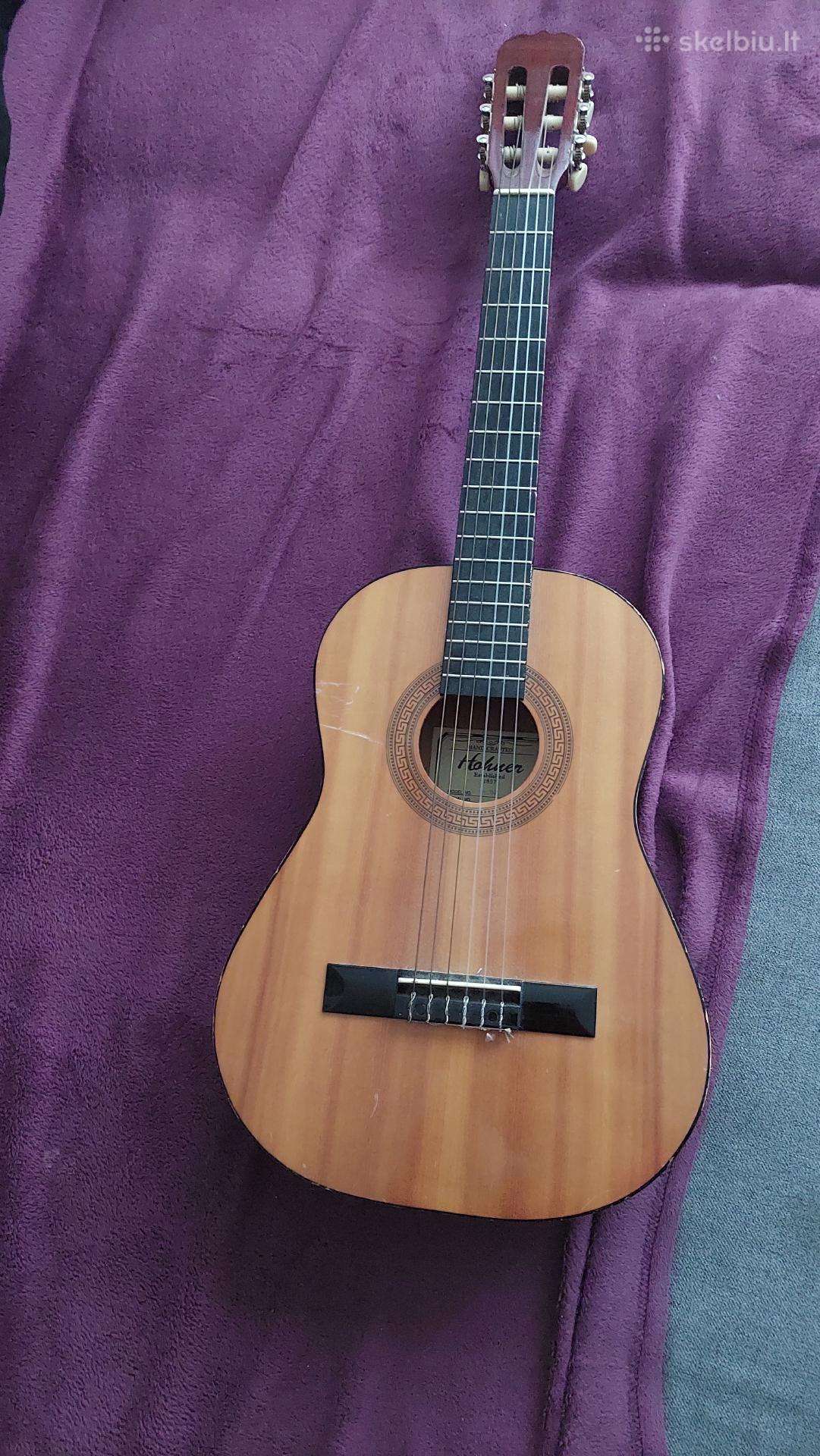 6 stygos maža gitara 87 cm
