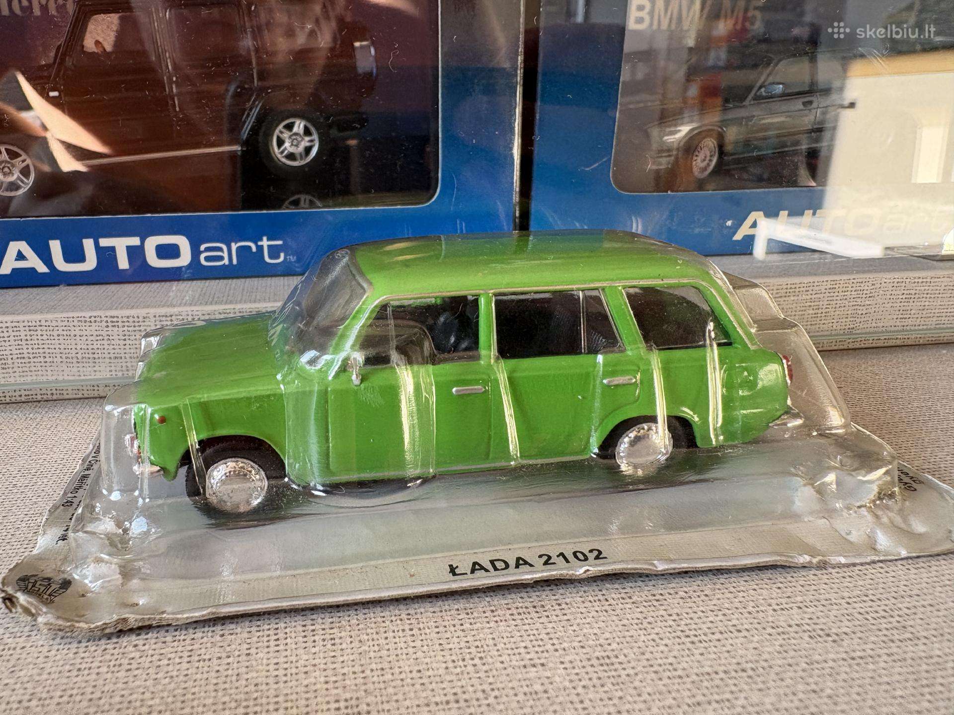 Lada 2102