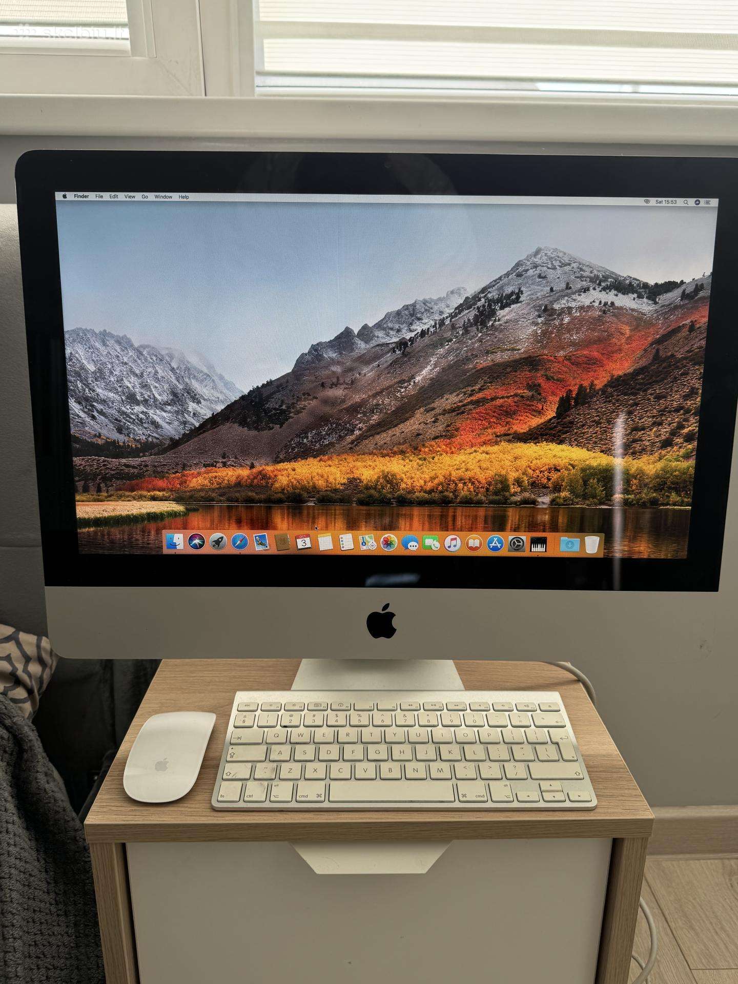 Apple iMac 2011