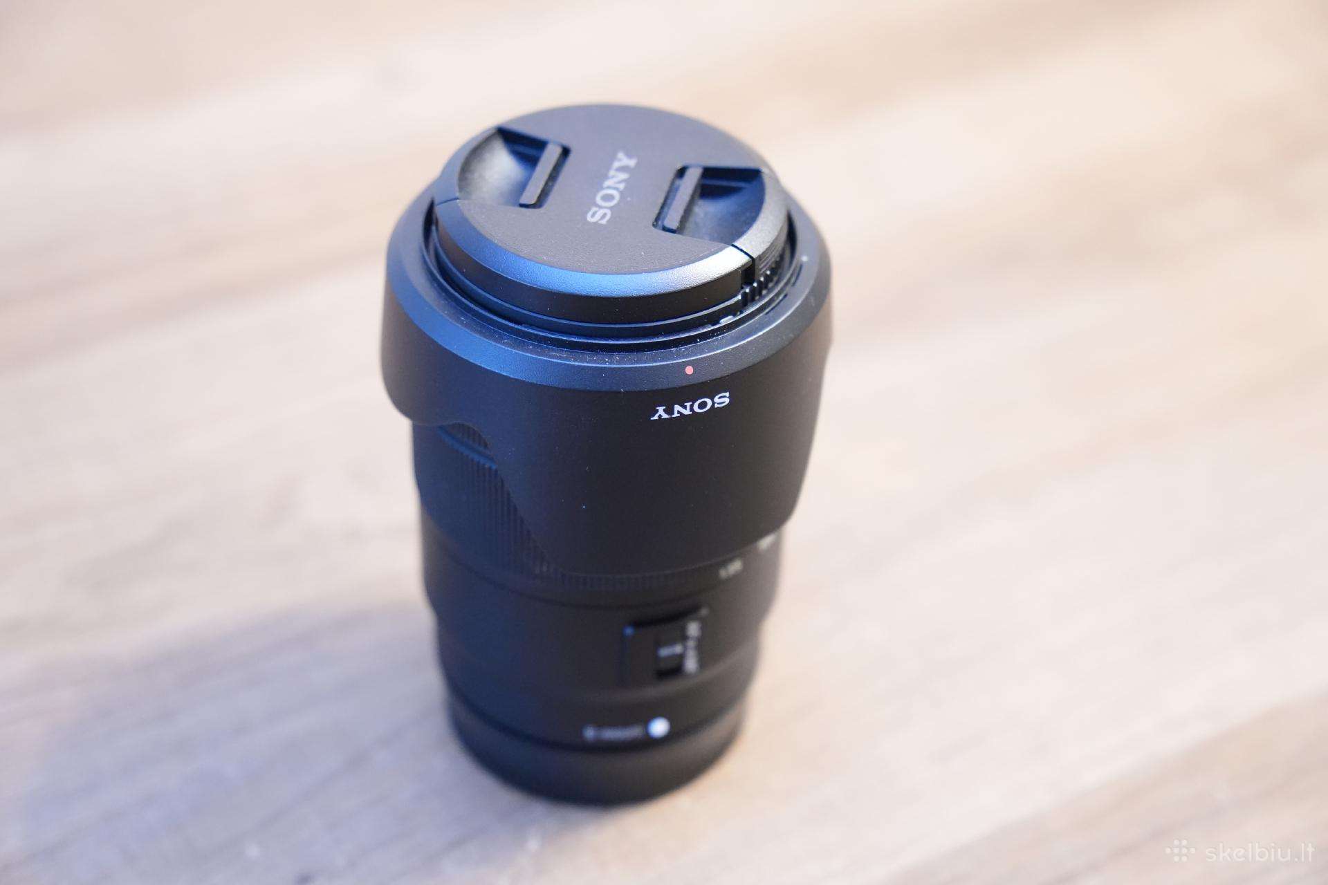 Sony E 18-135mm f/3.5-5.6 Oss objektyvas Sel18135