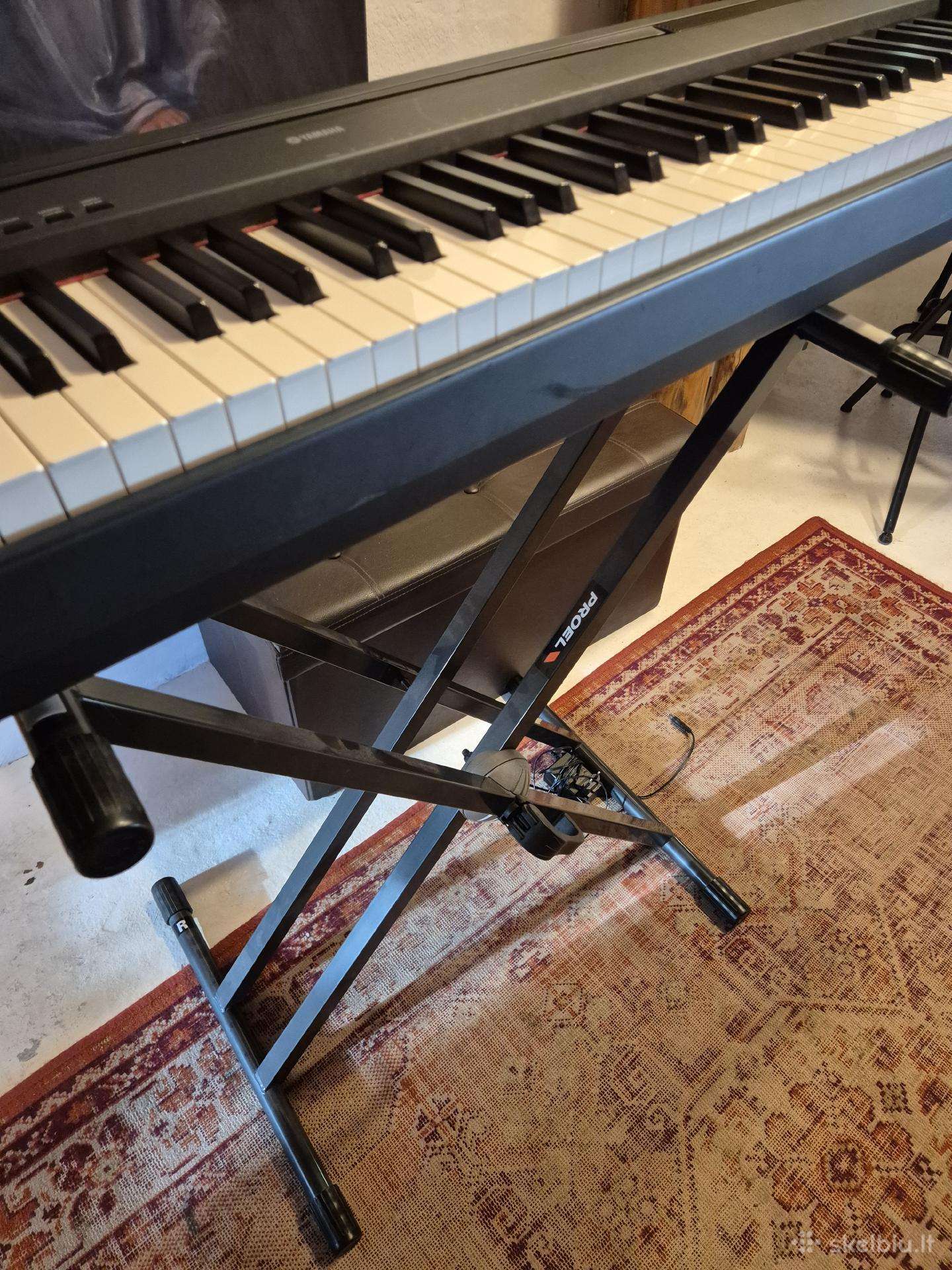 Yamaha p-95
