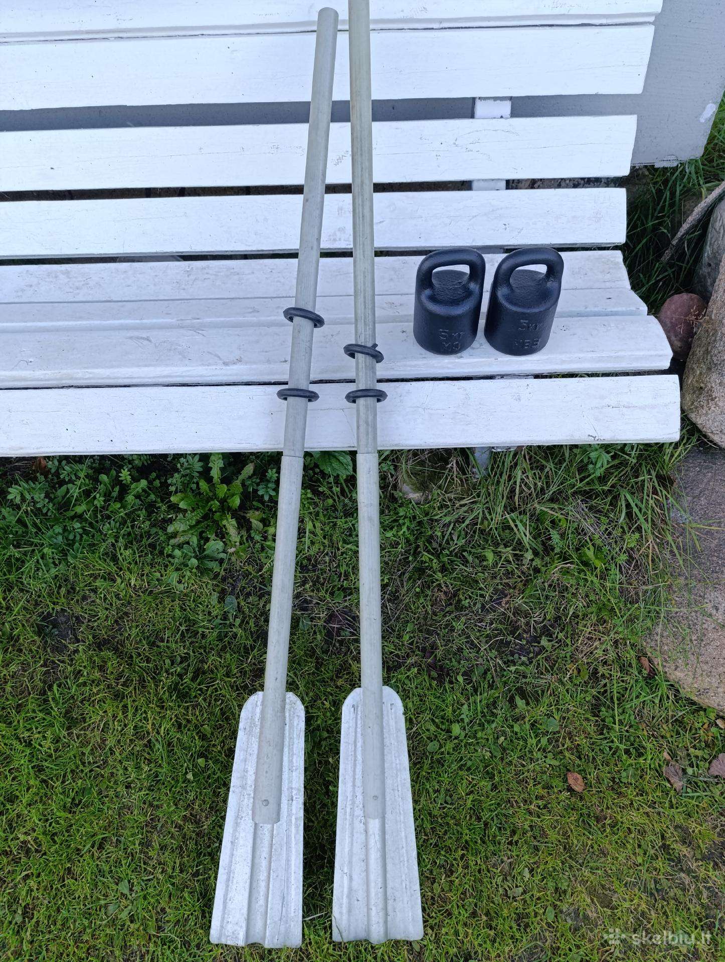Guminės valties irklai ir inkarai -50€