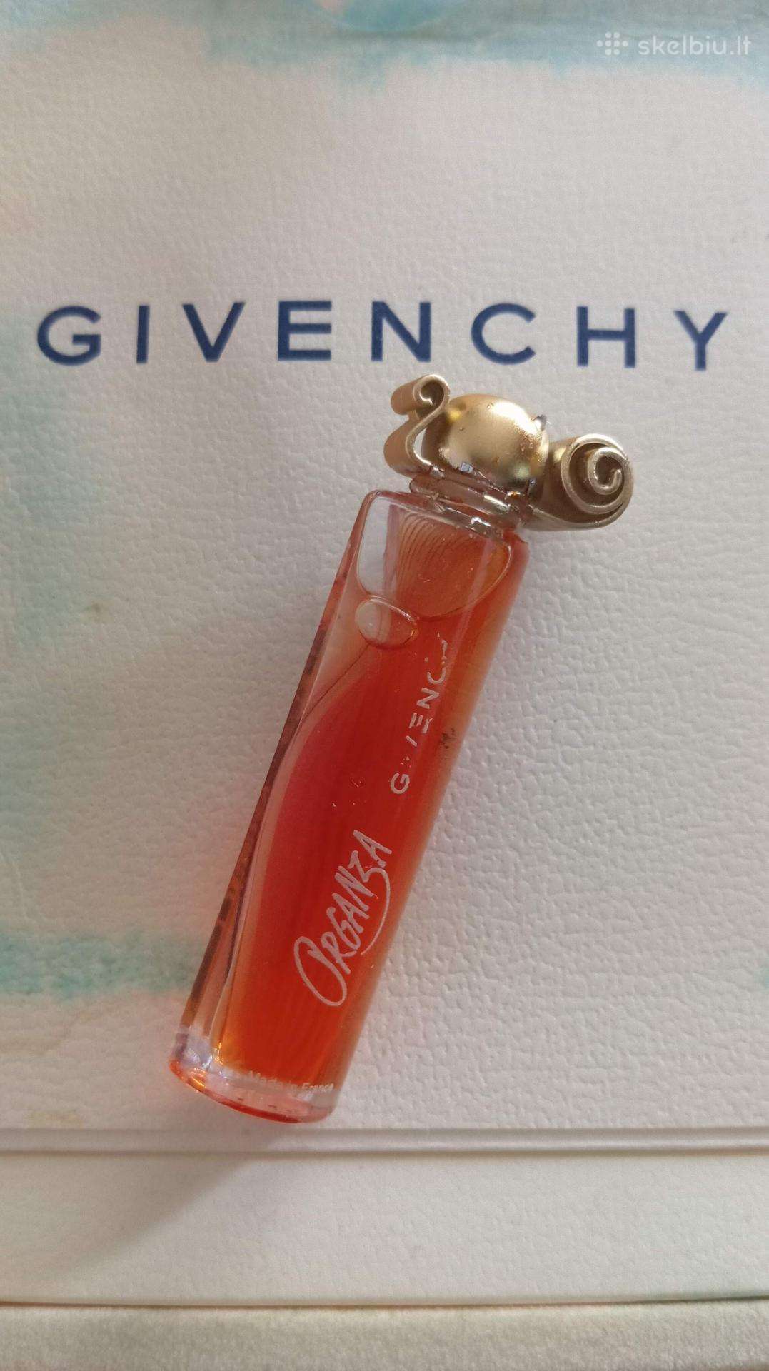 Vintažinis Givenchy kvepalų miniatiūrų rinkinys