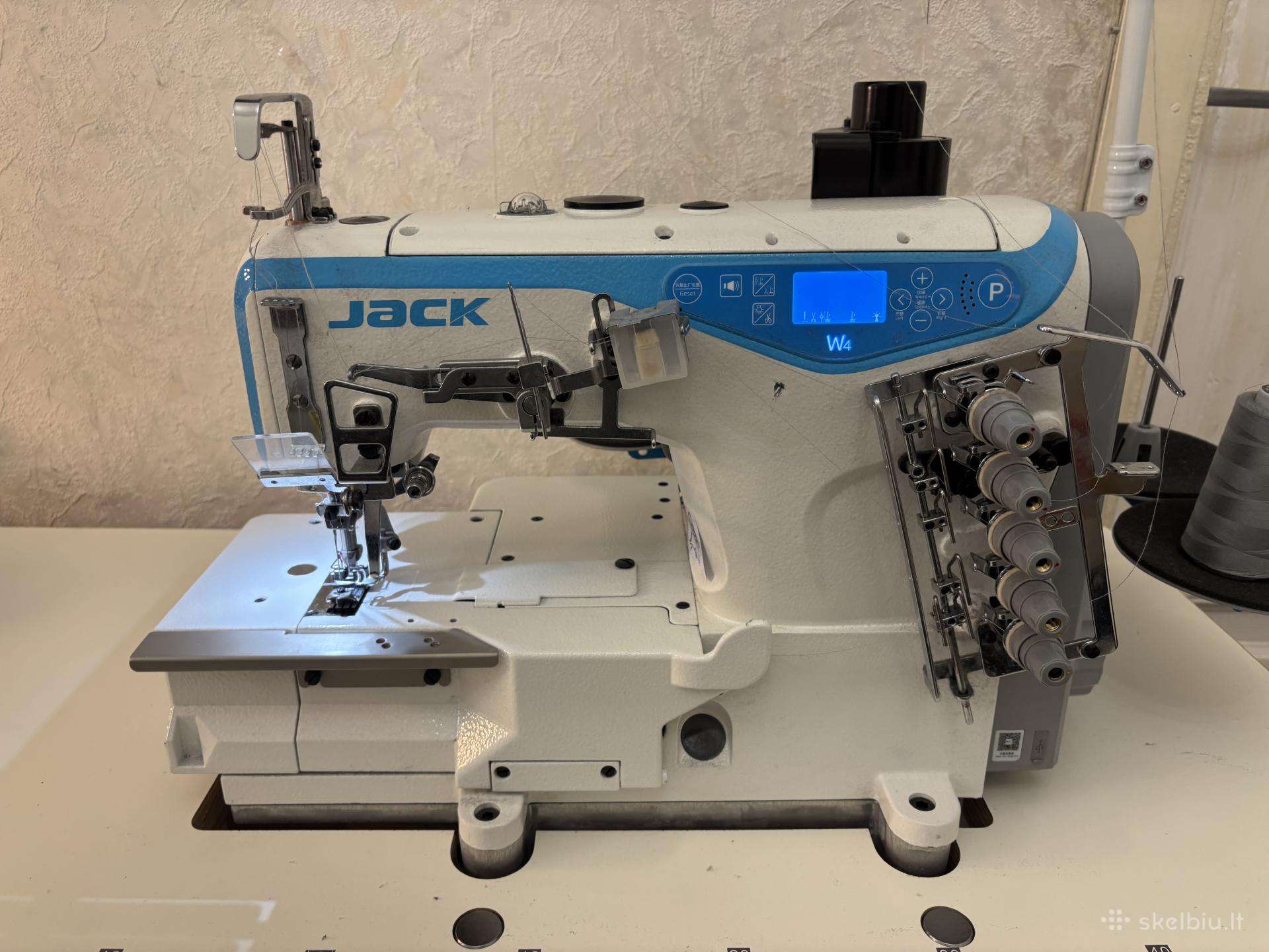 Jack W4-ut pramoninė plokščiasiūlė