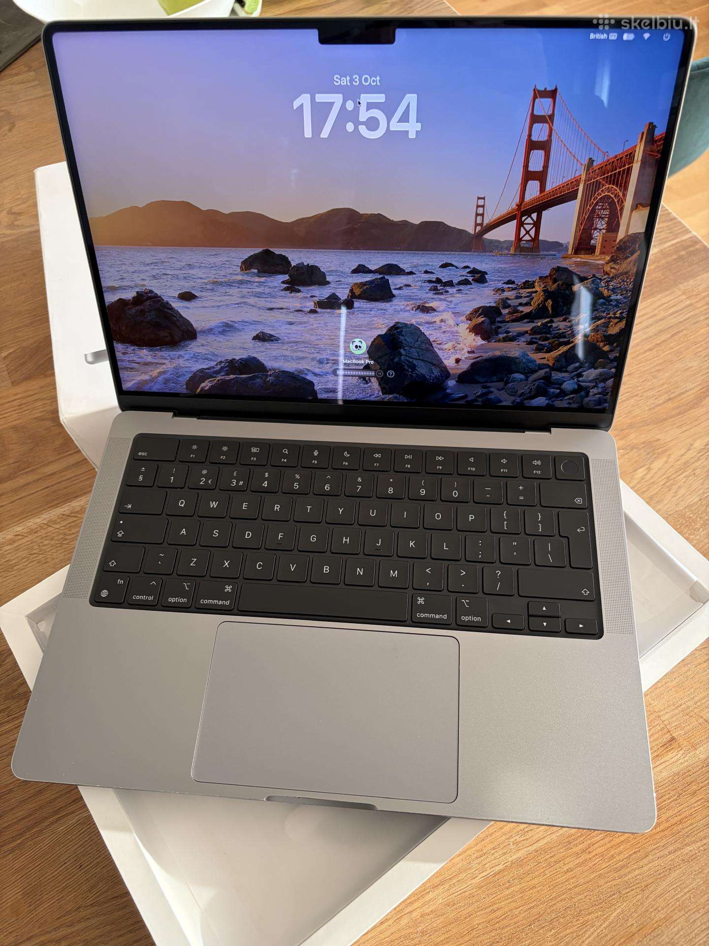 MacBook Pro 14 m2 pro
