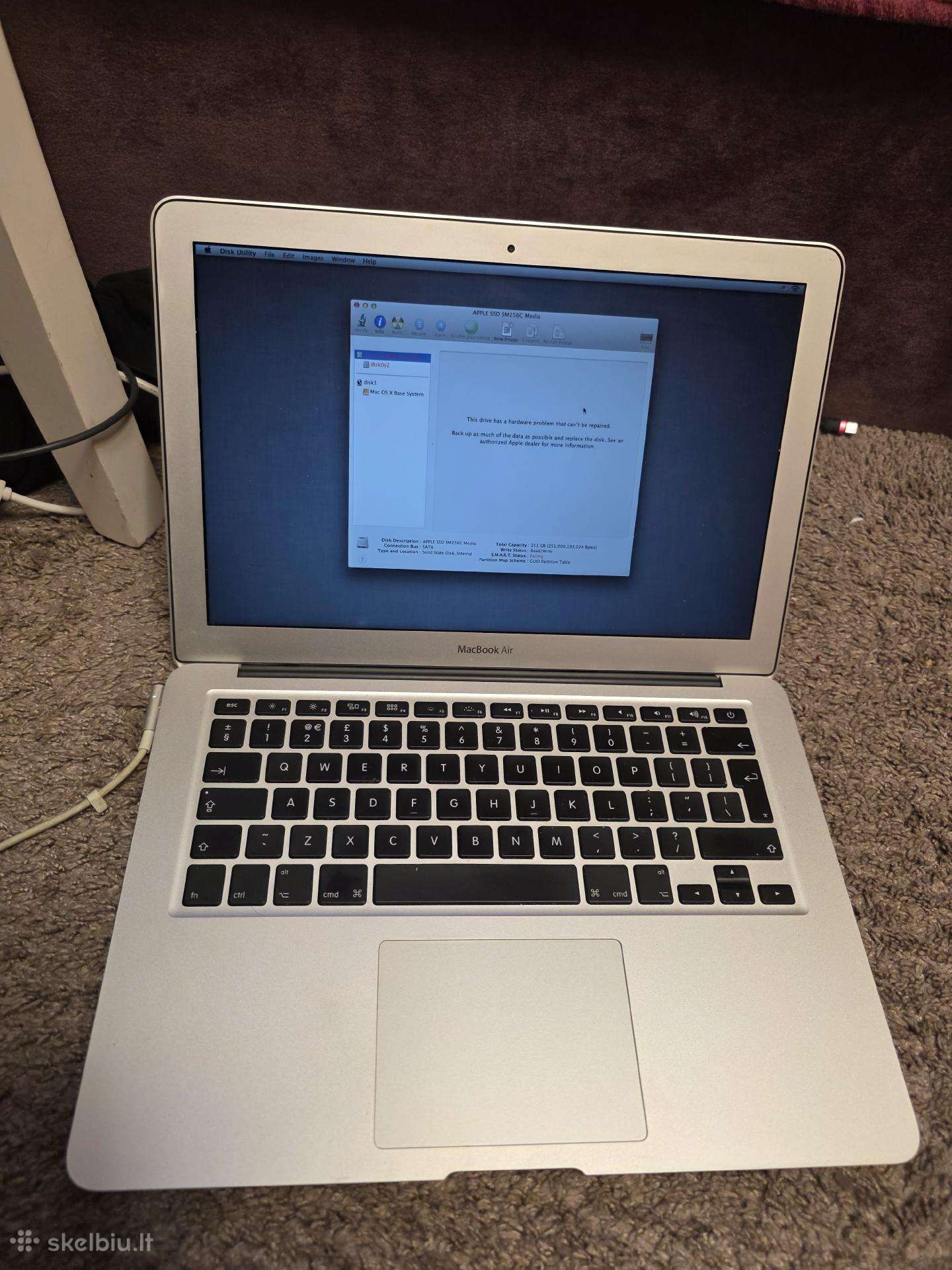 MacBook Air 2011