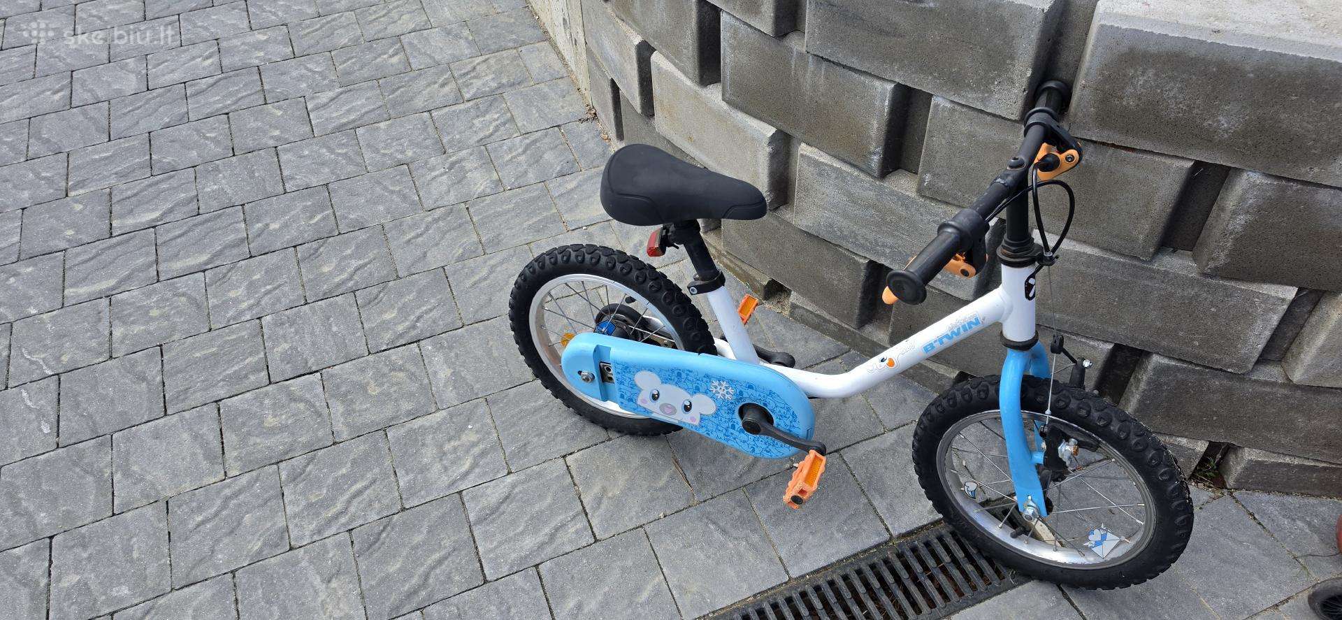Dovanoju vaikišką mažą dviratuką