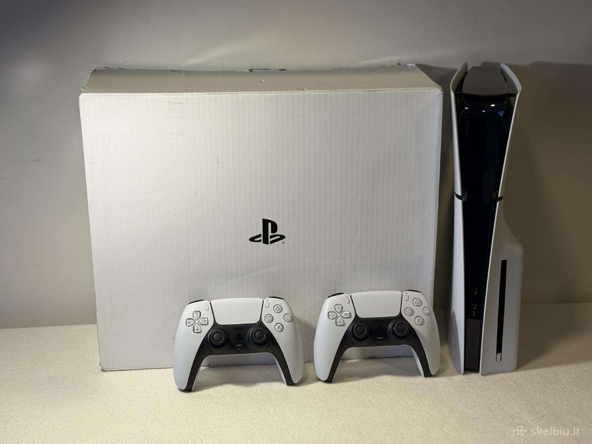 Sony Playstation 5 Slim Disc 825gb x2 Controllers