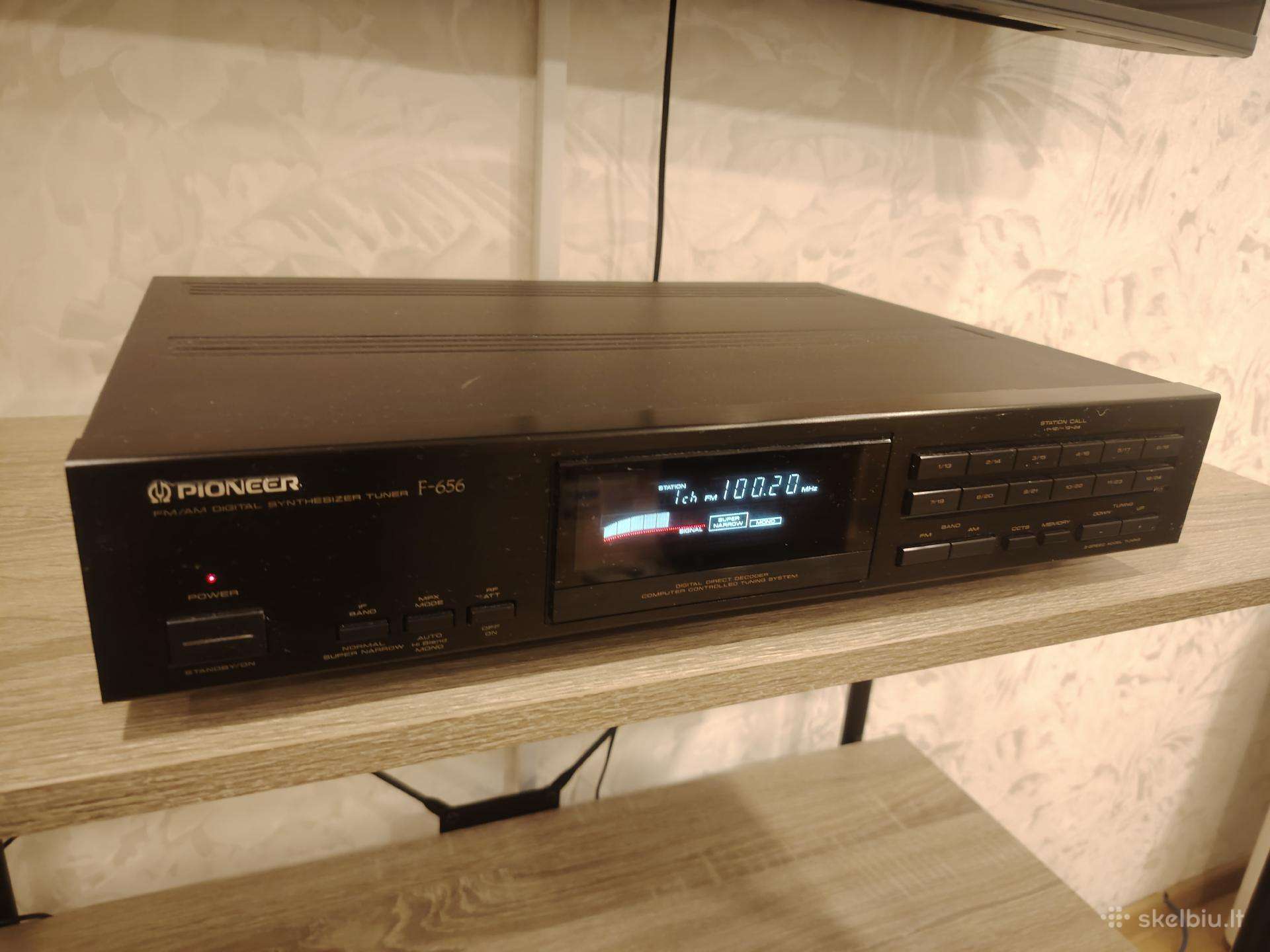 Pioneer F - 656