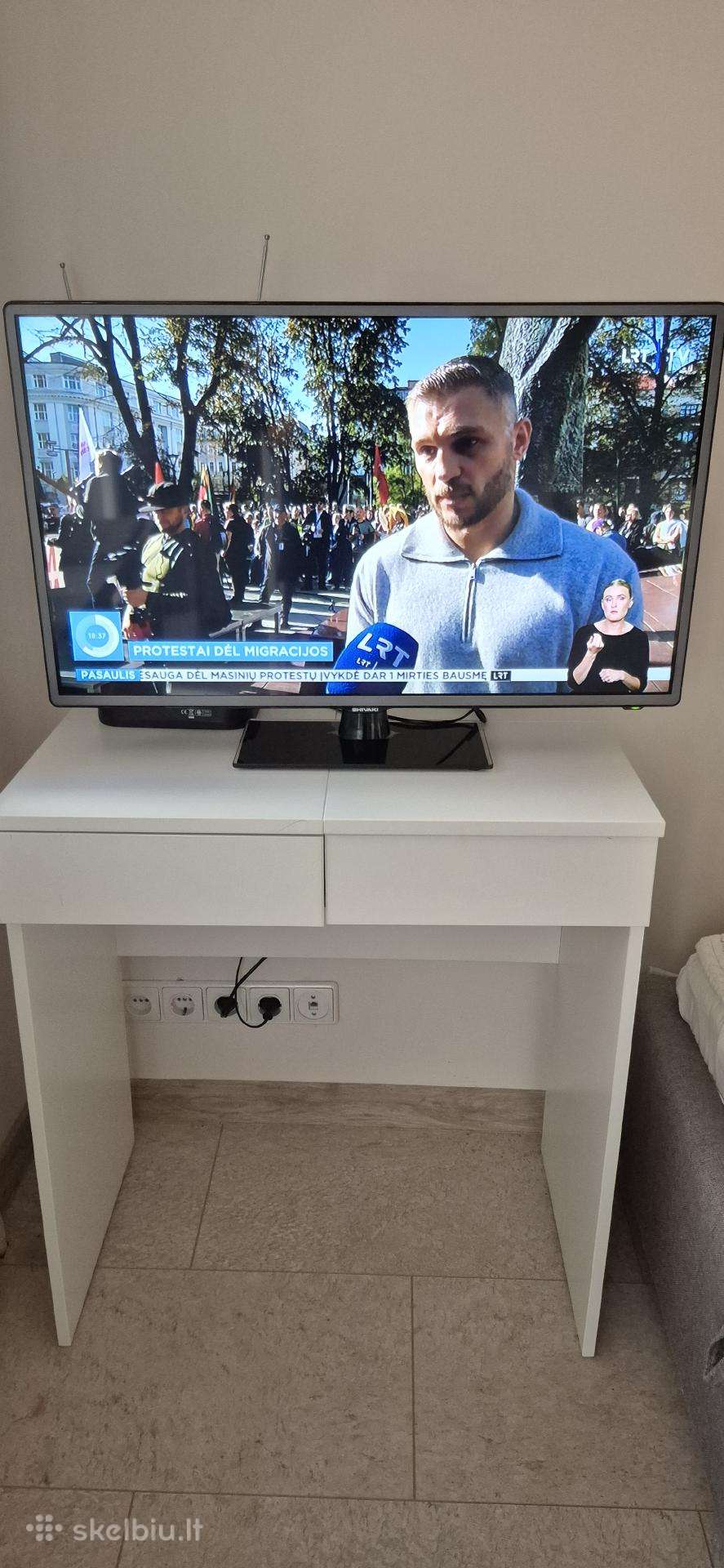 Parduodu Shivaki Stv-32led14e 32" televizorių