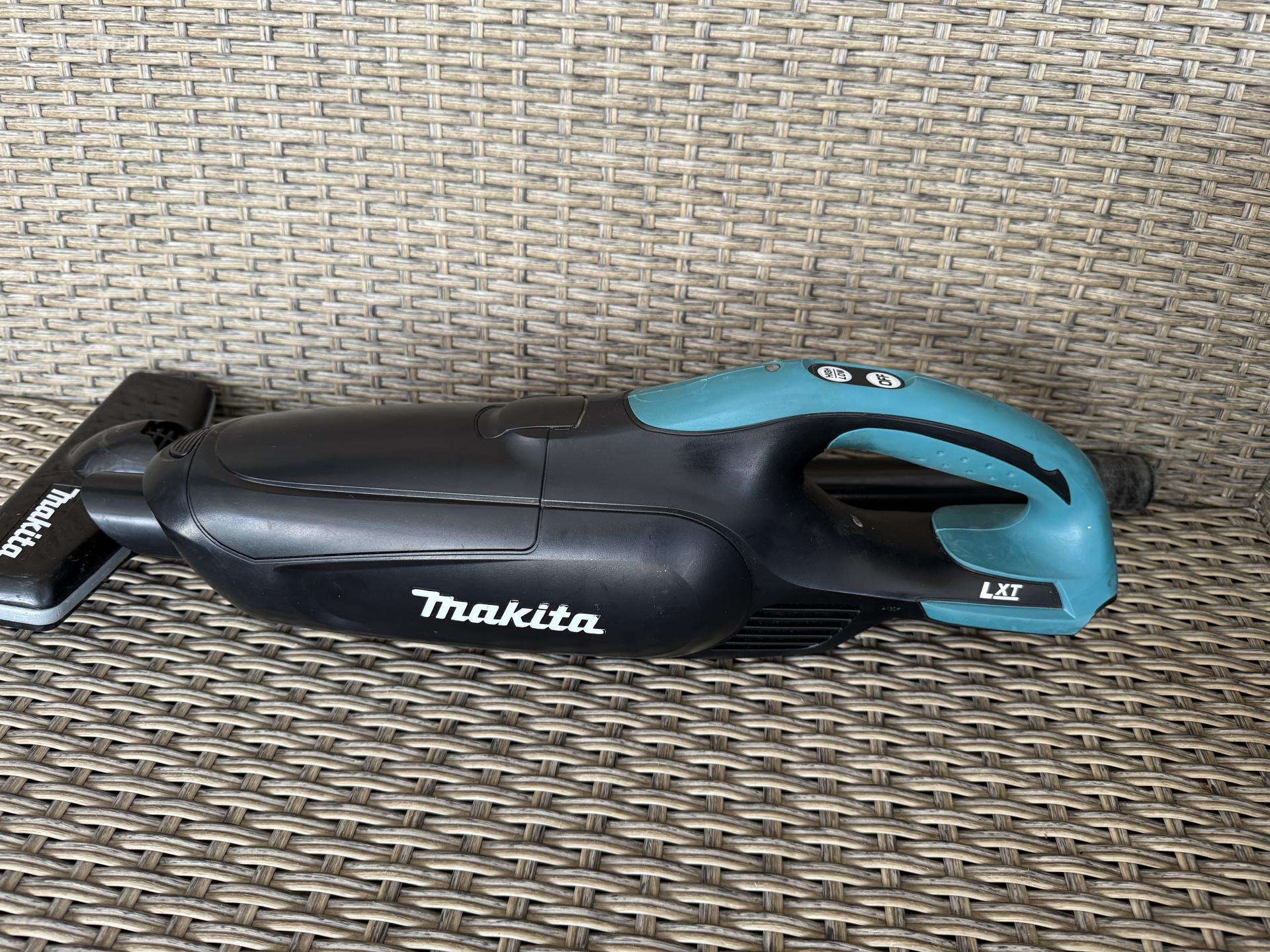 Siurblys Makita Dcl182