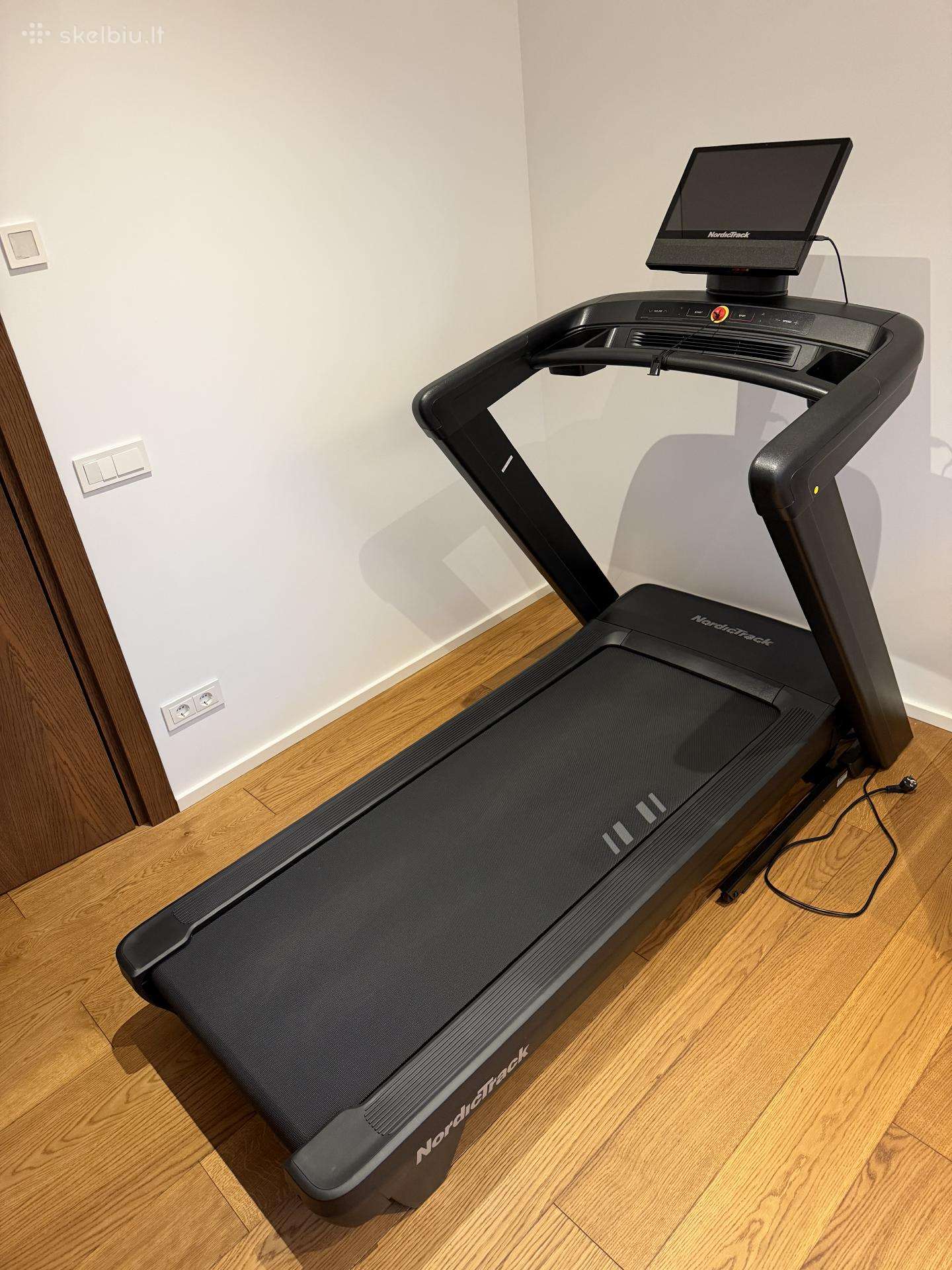 Bėgimo takelis Nordictrack Commercial 1750