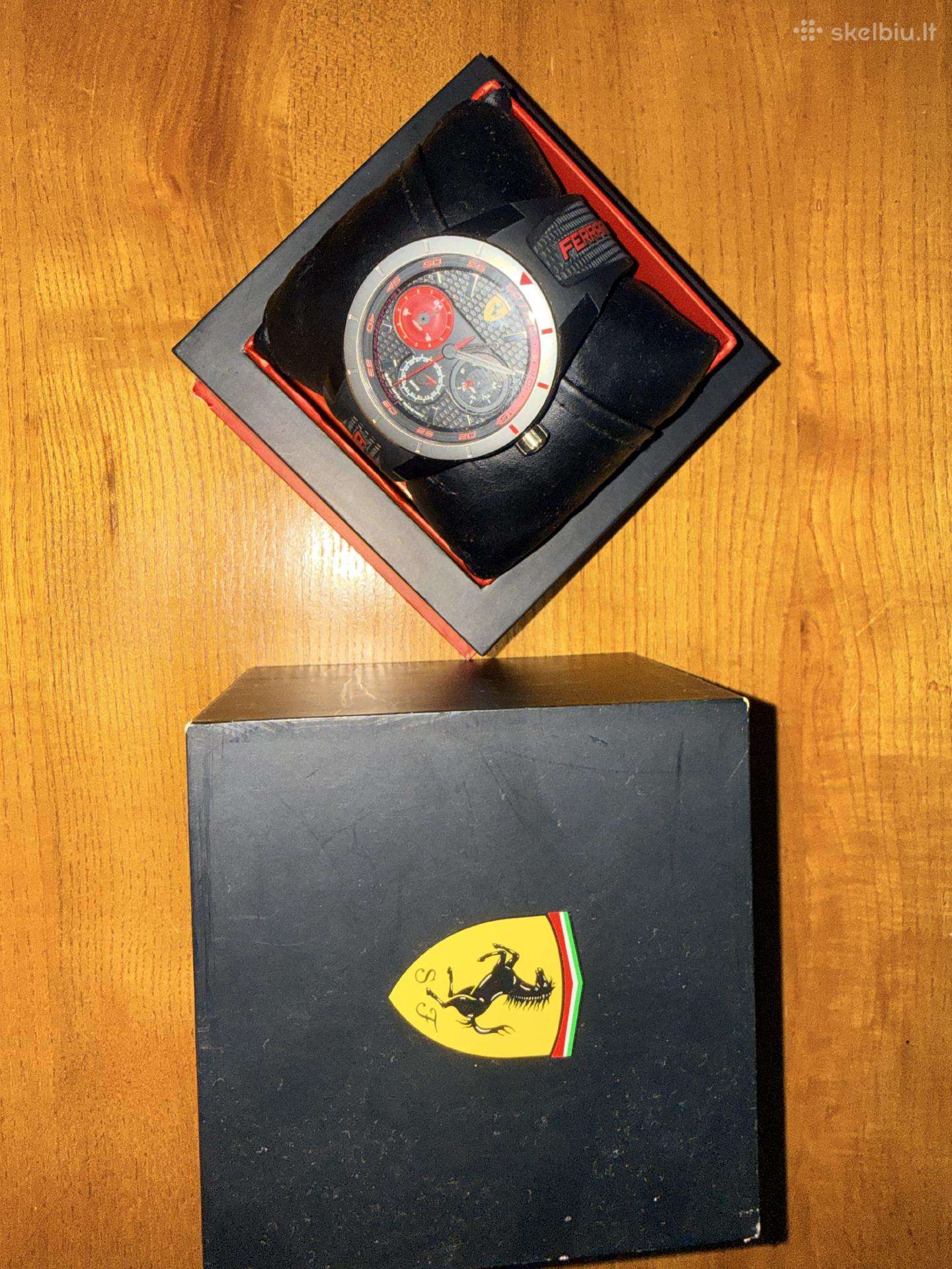 Ferrari Scuderia laikrodis