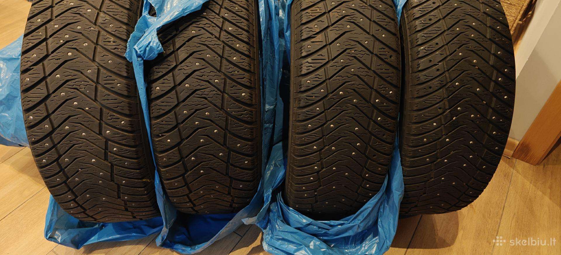 4 vnt. Žieminės padangos Yokohama 205/55 R16
