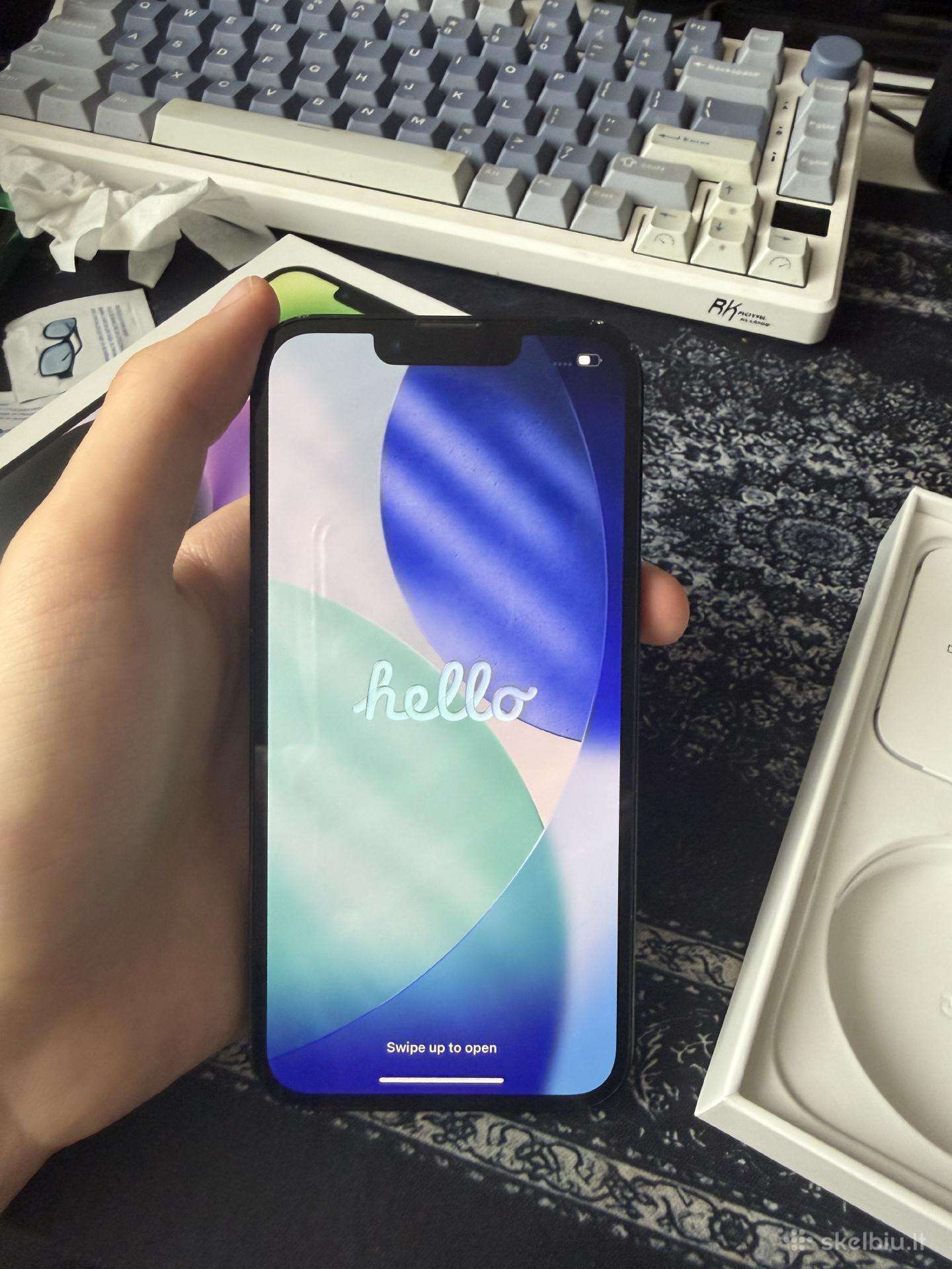 iPhone 14 midnight 128gb
