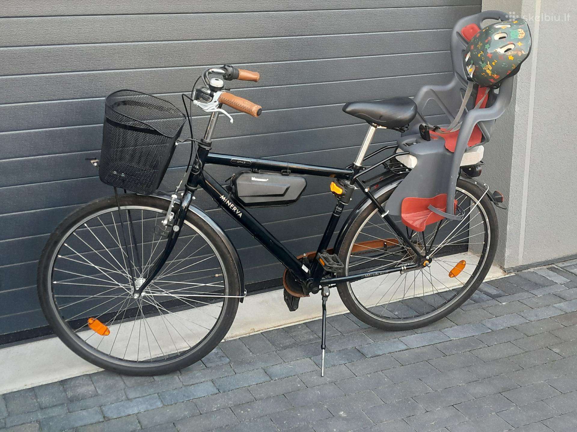 Meriva su kėdute vaikui. Labai mažai naudotas.