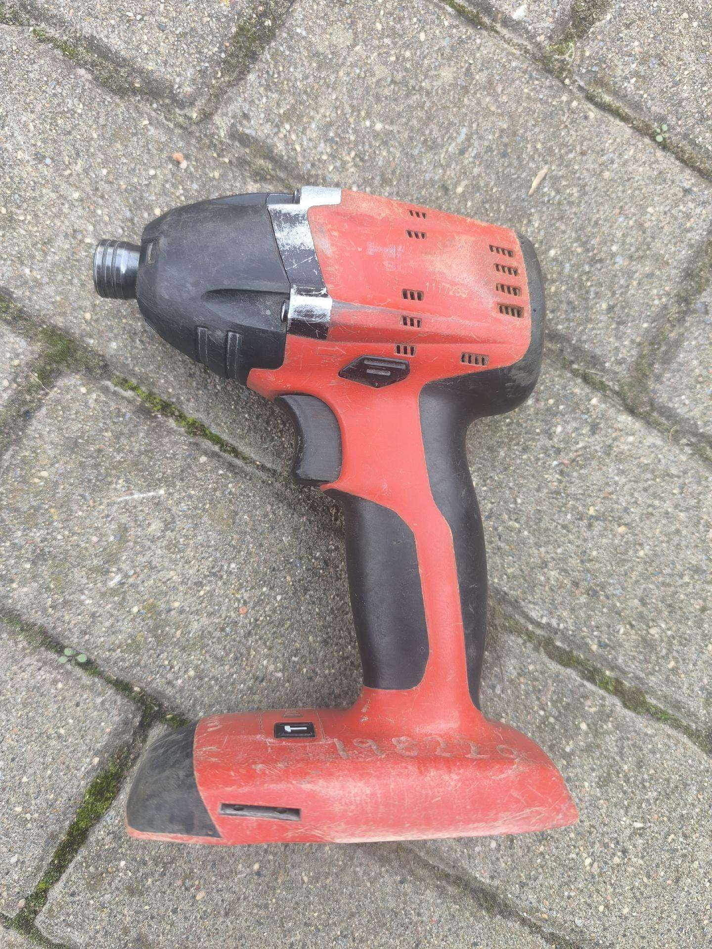 Hilti SID 22 A impaktas - suktukas