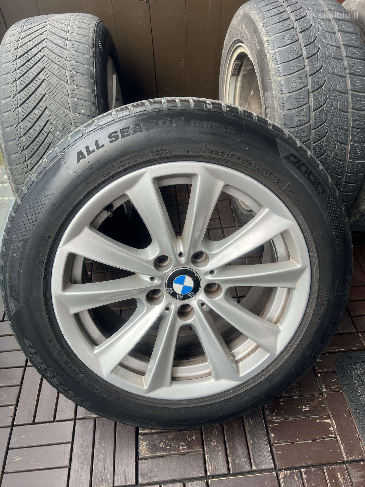 R17 Bmw ratlankiai su padangom