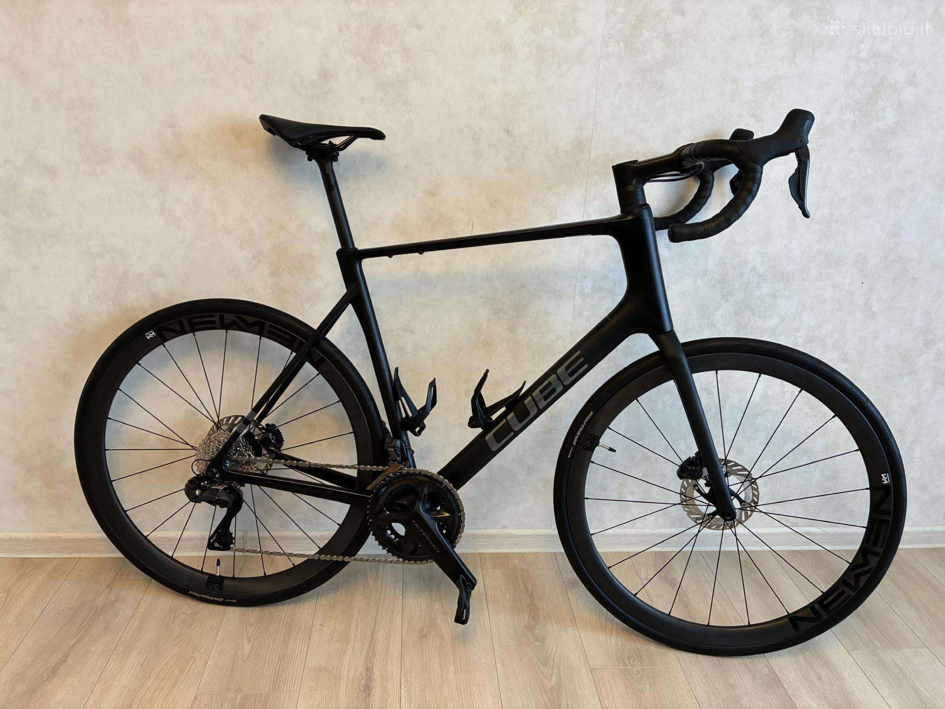 Cube attain c:62 slt ultegra di2