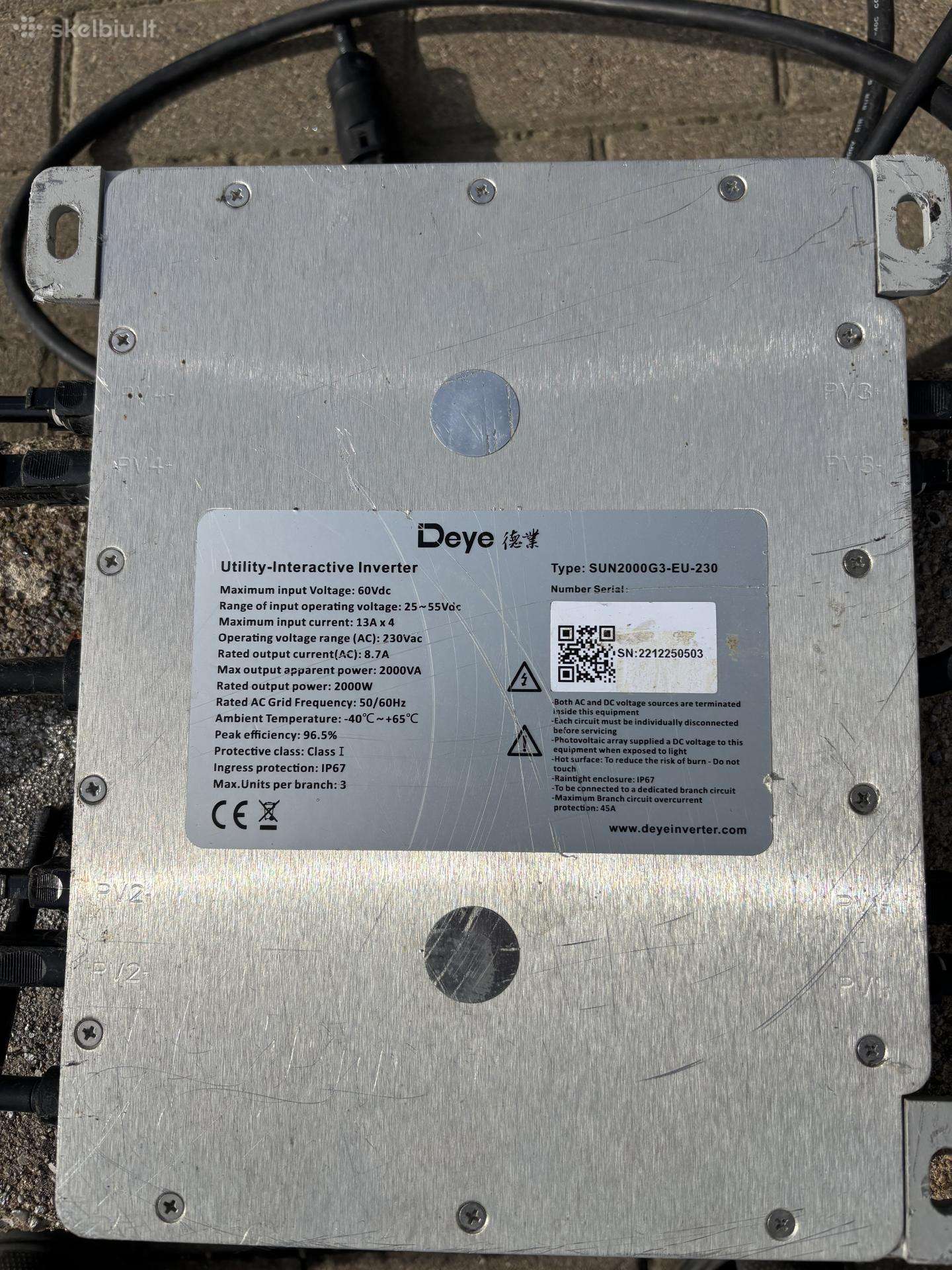 Deye microinverteris