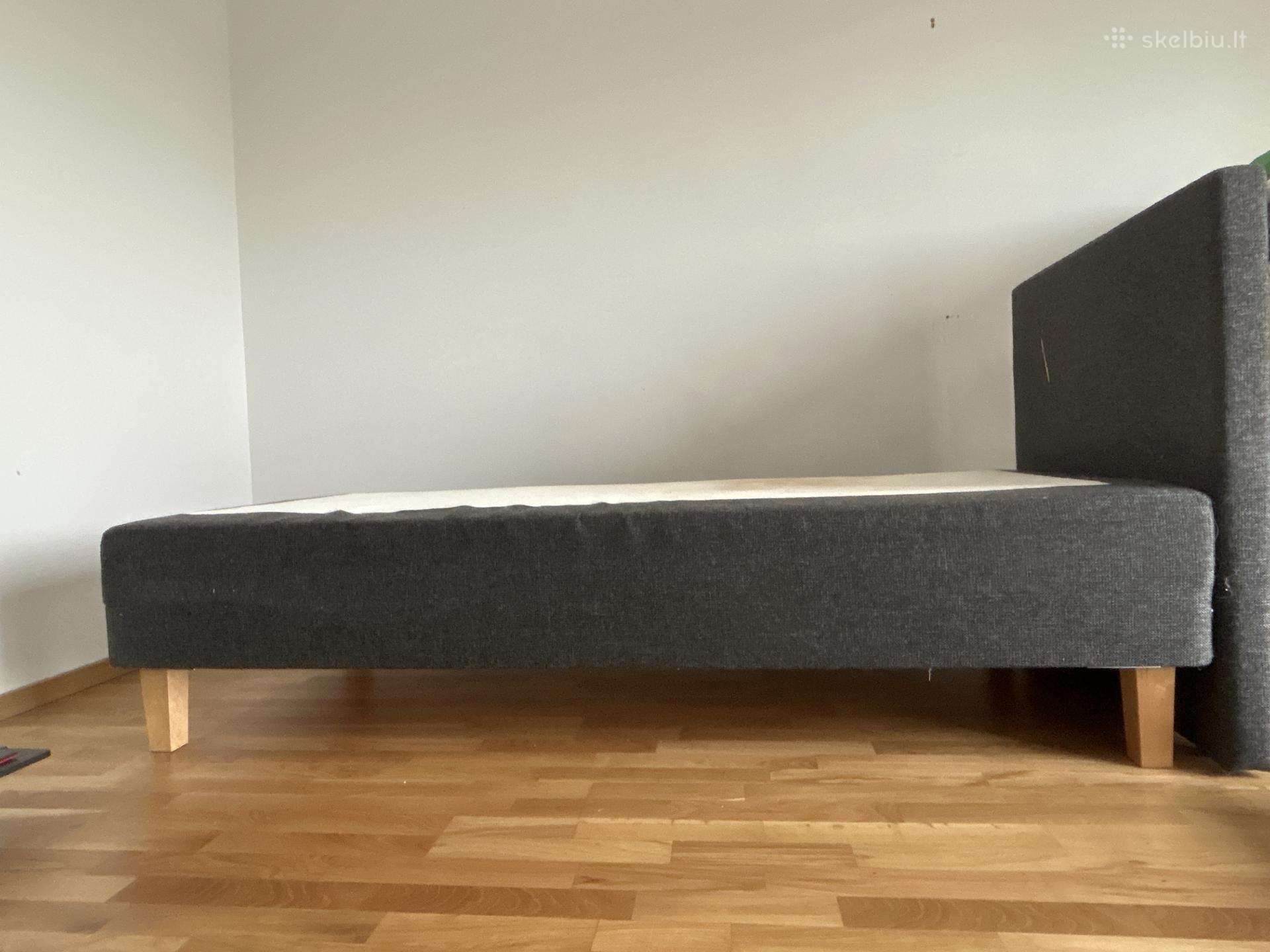 Parduodama patogi kušetė