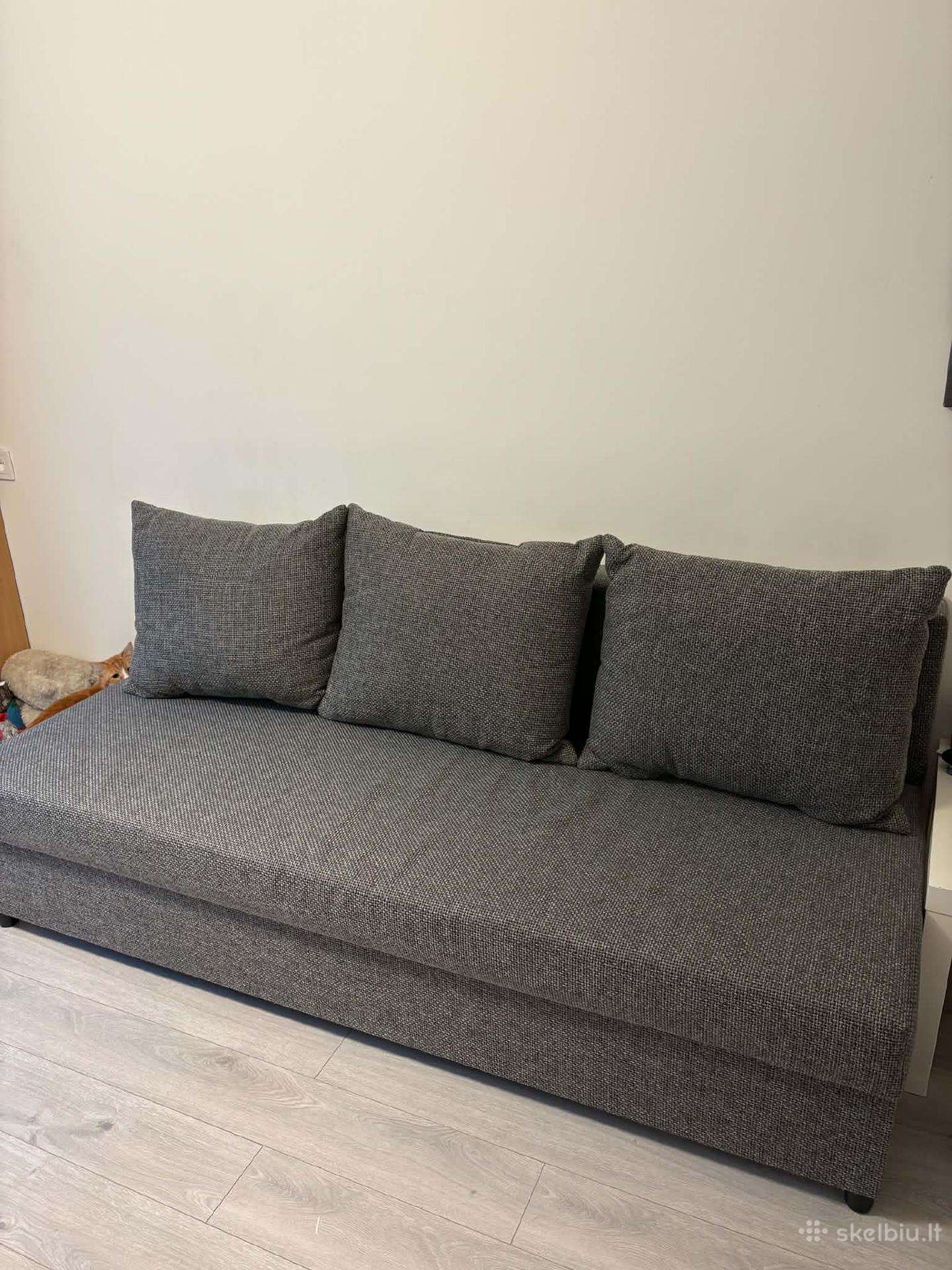 Sofa-lova