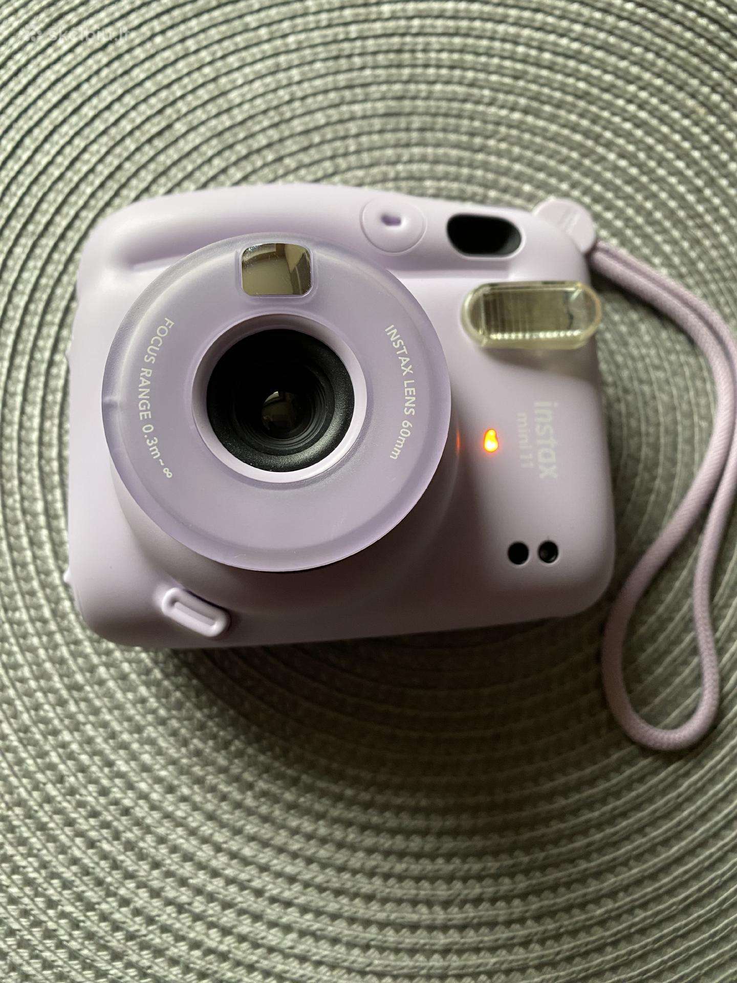 Momentinis fotoaparatas Instax Mini 11 su kasete