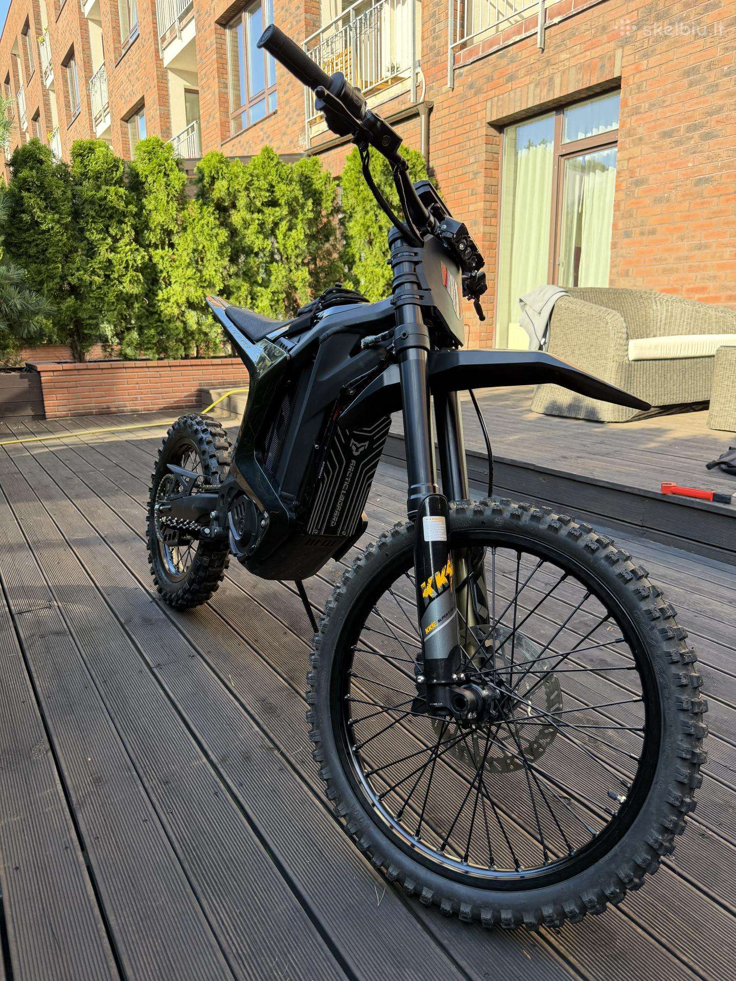 Talaria Sting R MX5, кроссовые
