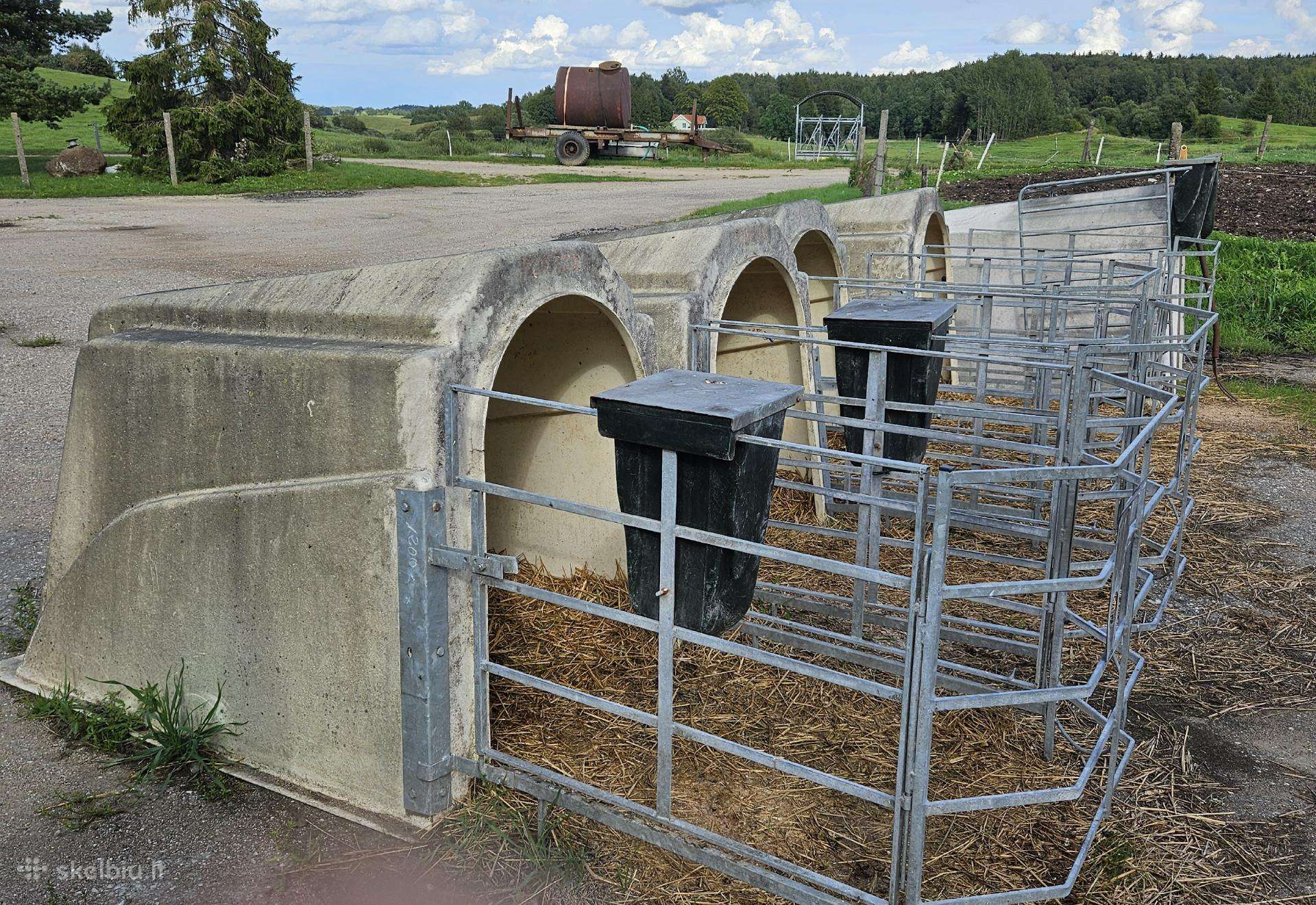 Parduodu namelius veršeliams