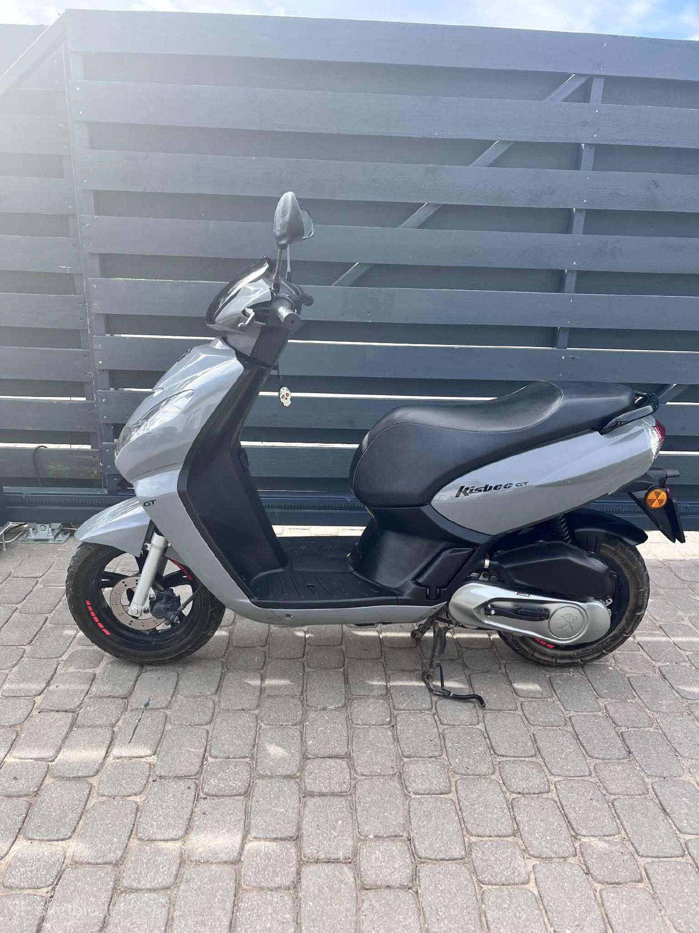 Peugeot Kisbee 50cc, мотороллеры / мопеды