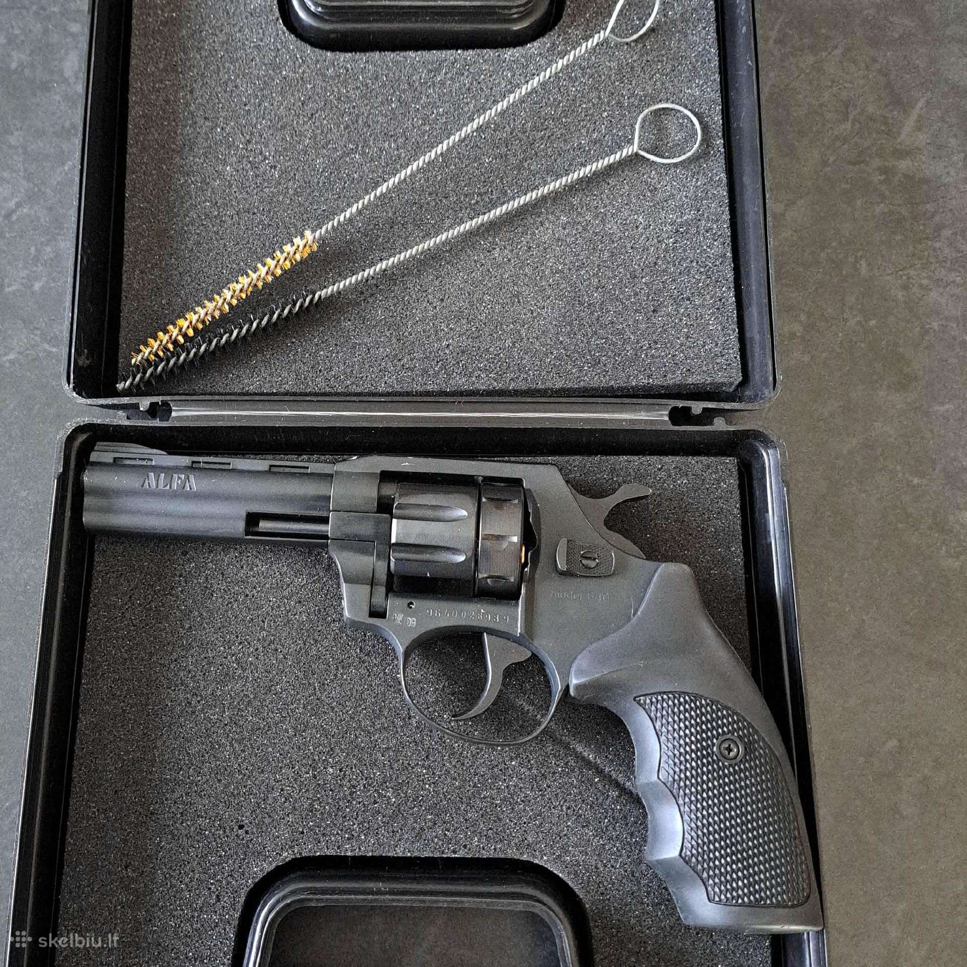 Revolveris Alfa 641. 6mm Flobert,