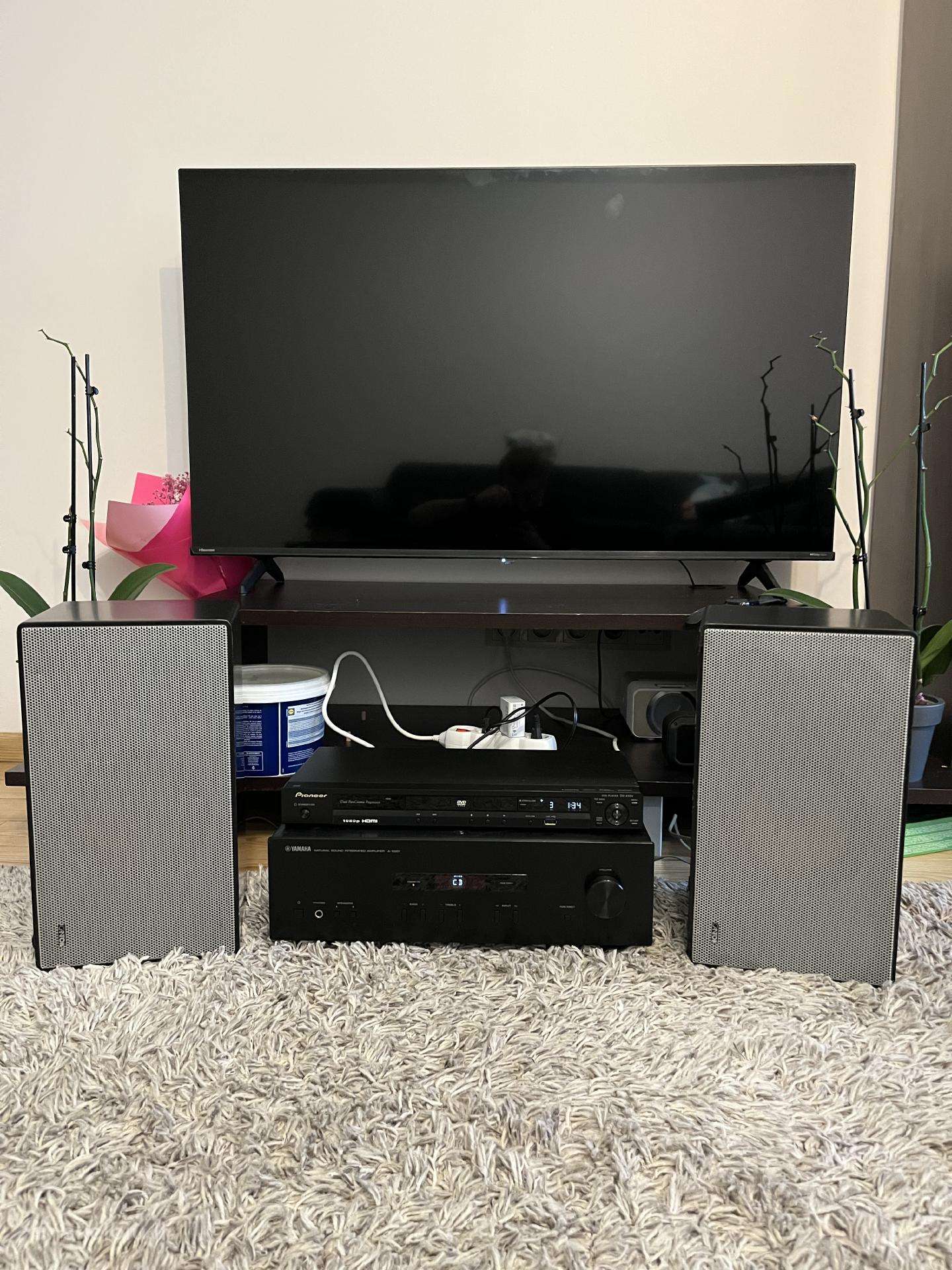 Canton Le 400