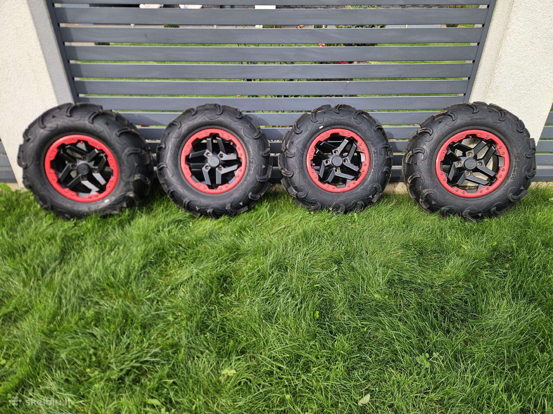 Maxxis Zilla 28" padangos + Cfmoto R14 Beadlock