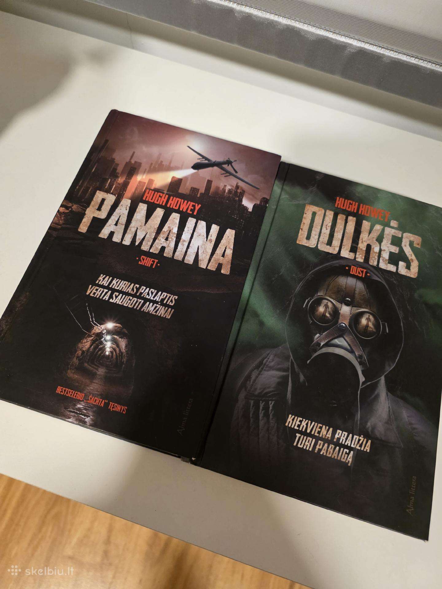 Trilogijos 2ir3 dalys- Pamaina ir Dulkės
