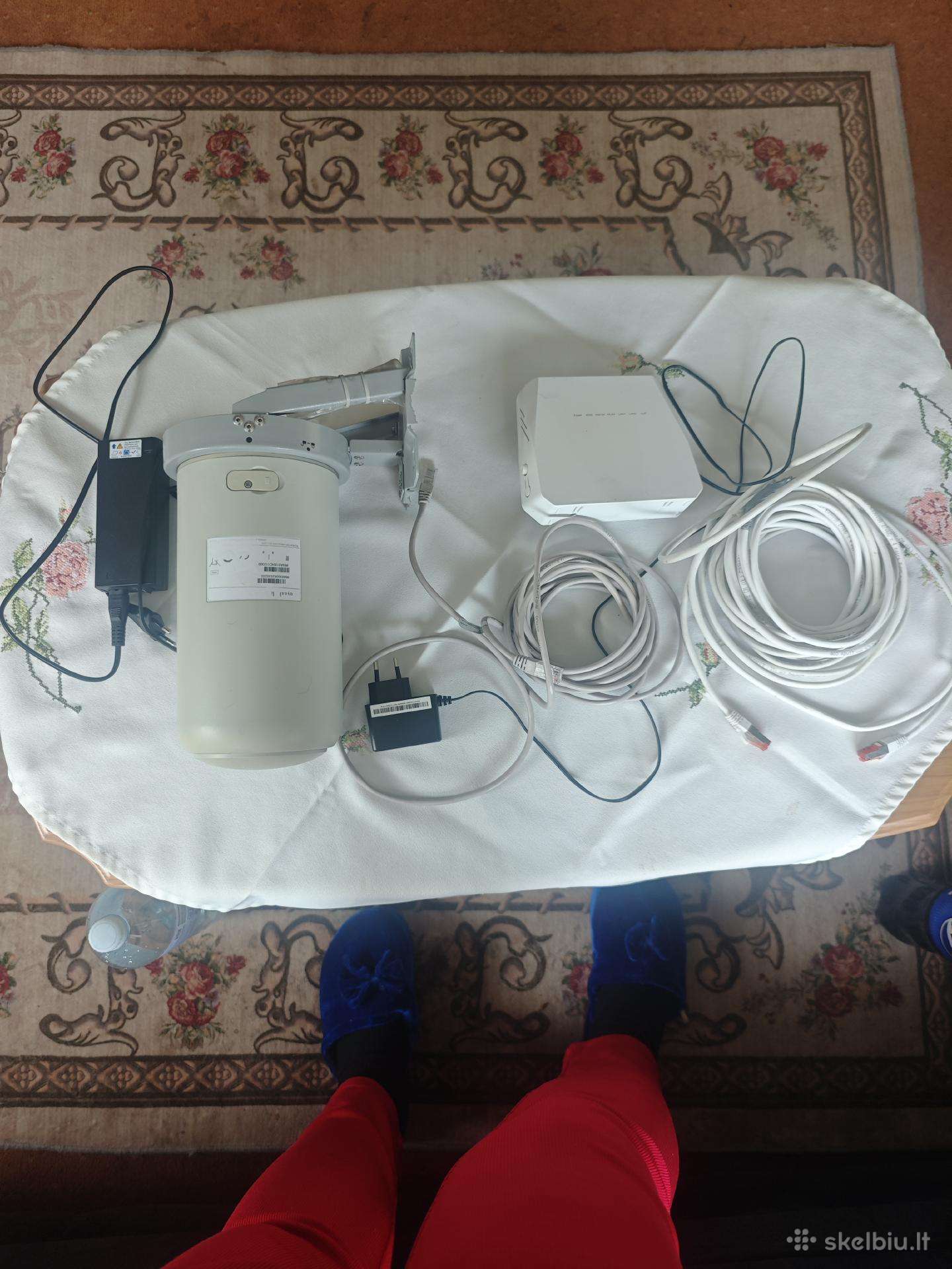 Lauko 4G antena su routeriu